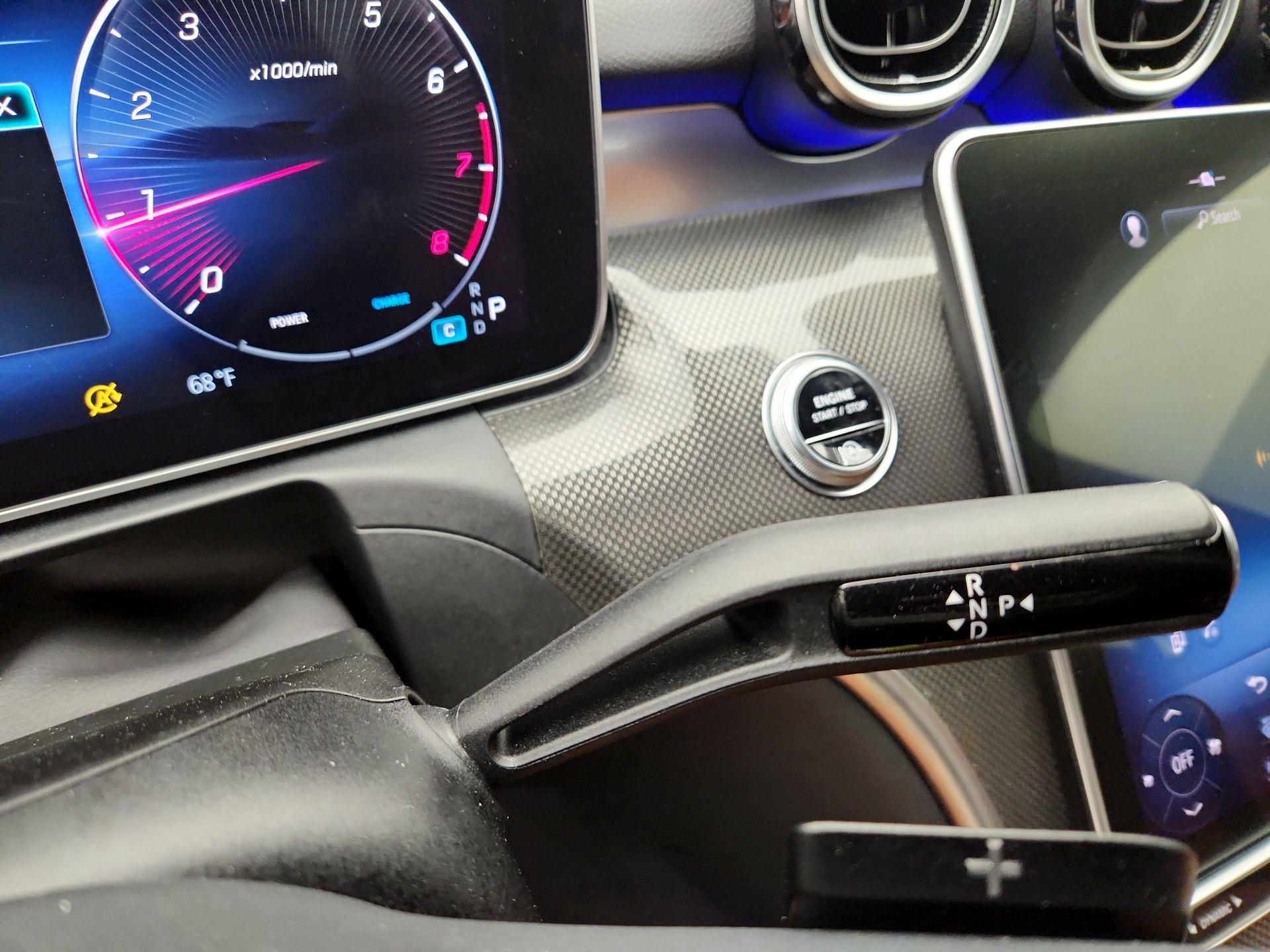 Thumbnail: 2023 Mercedes-Benz C-Class - 17