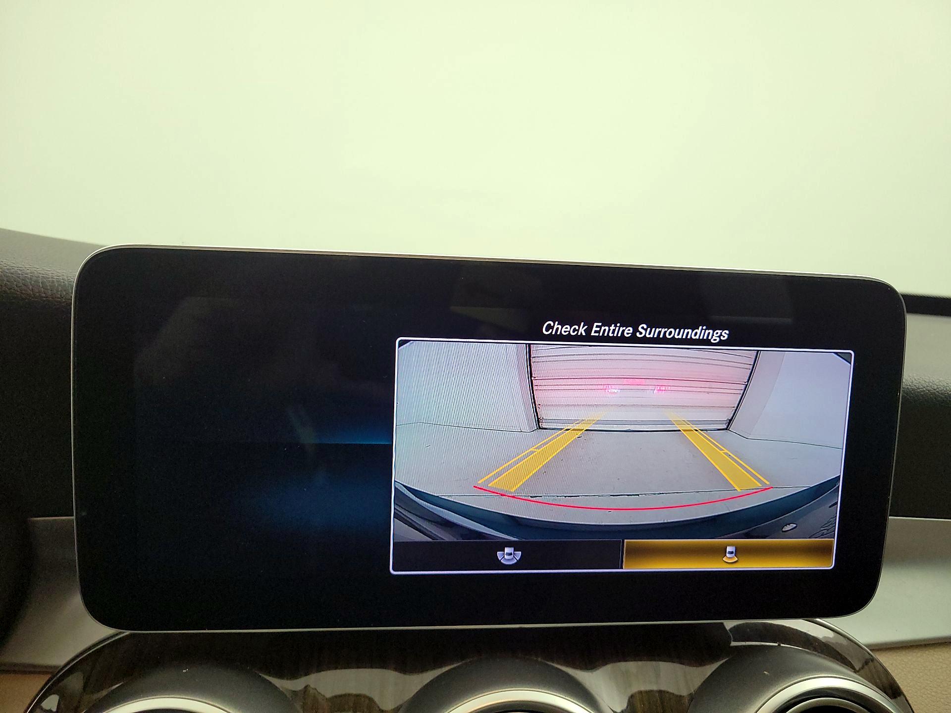 Thumbnail: 2020 Mercedes-Benz C-Class - 14