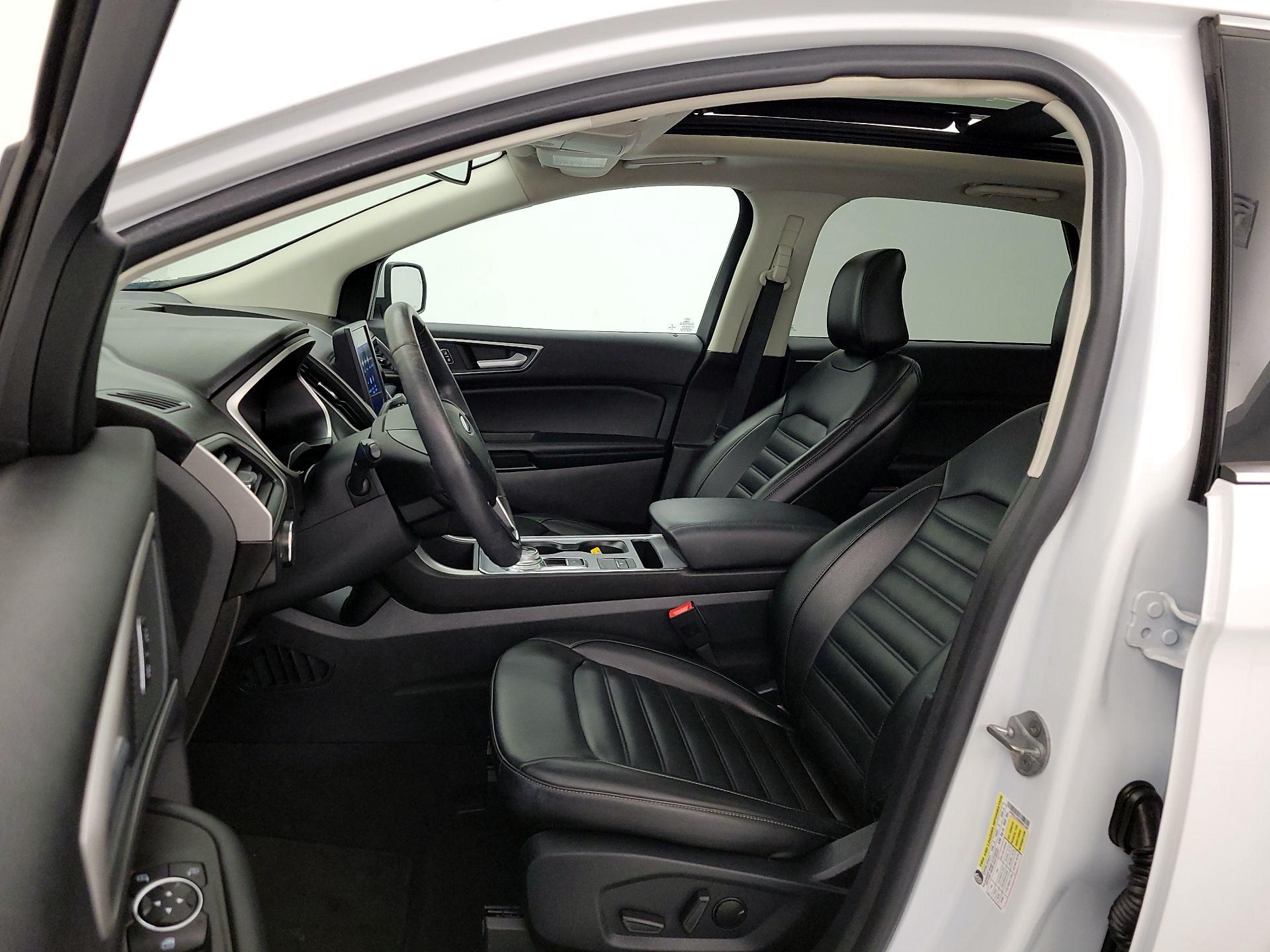 Thumbnail: 2021 Ford Edge - 11