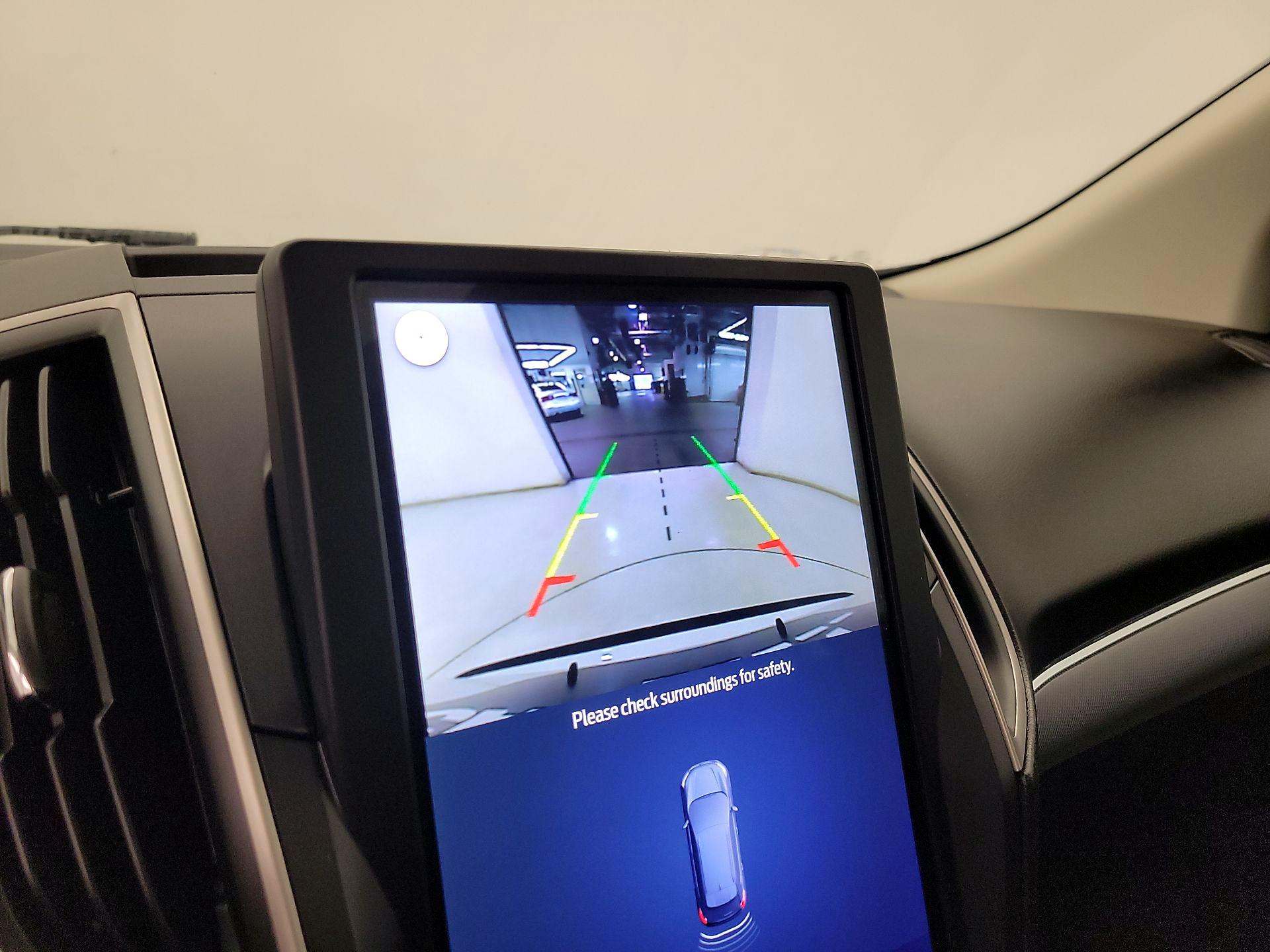 Thumbnail: 2021 Ford Edge - 14