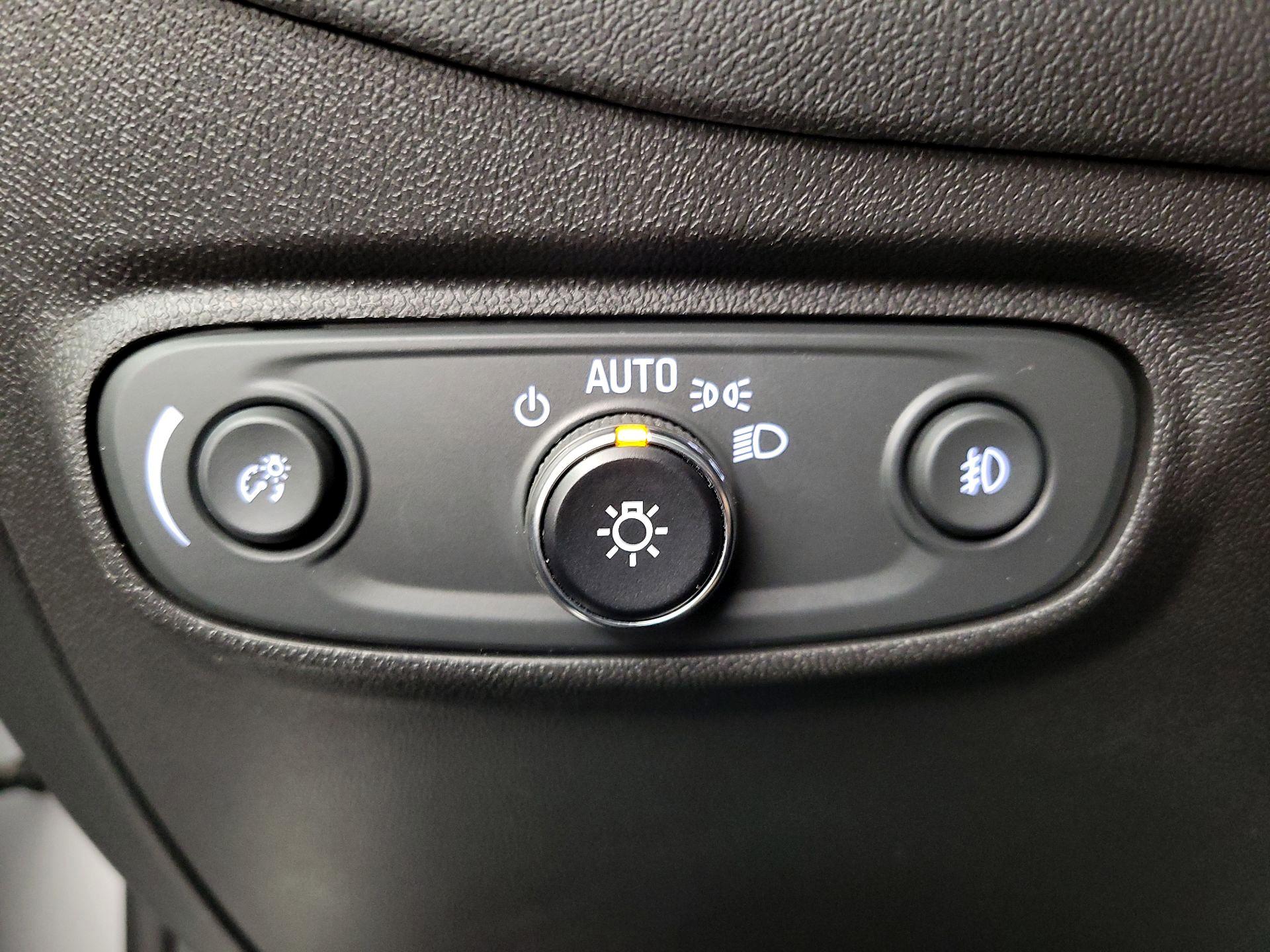 Thumbnail: 2023 Chevrolet Equinox - 13