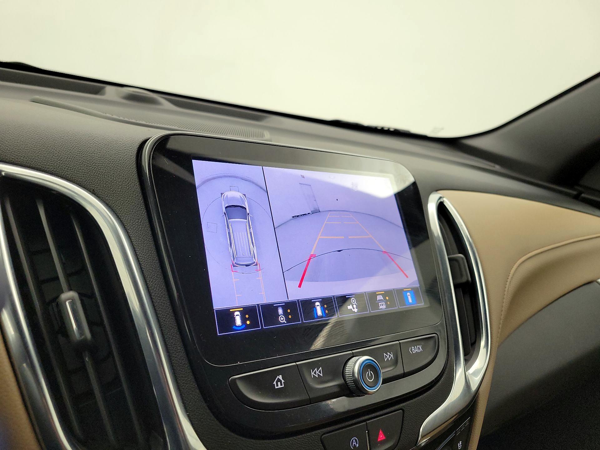 Thumbnail: 2023 Chevrolet Equinox - 15