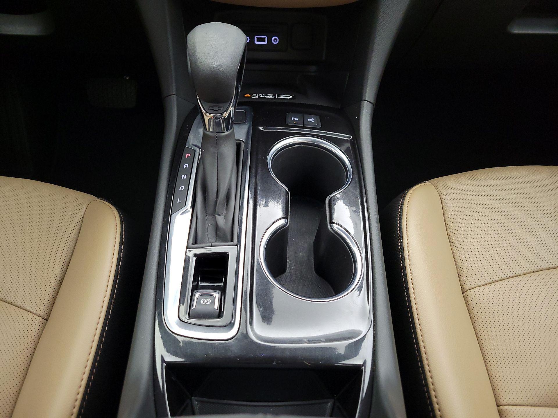 Thumbnail: 2023 Chevrolet Equinox - 18