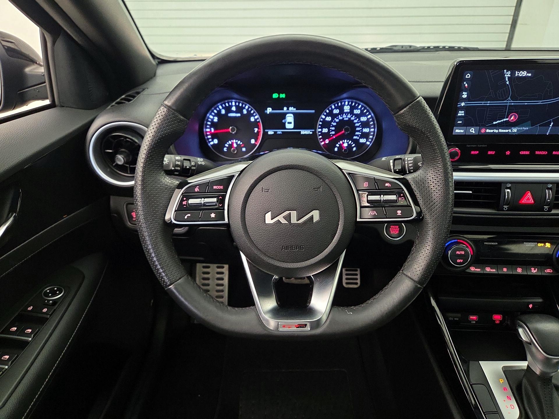 Thumbnail: 2023 Kia Forte - 10