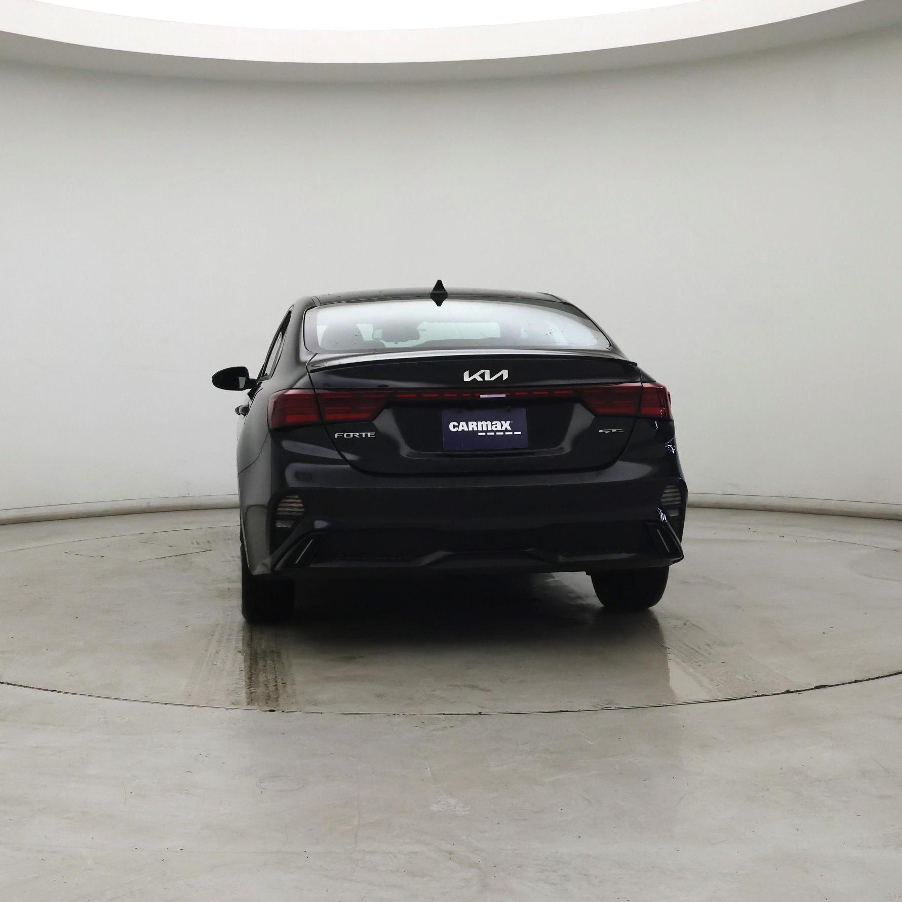 Thumbnail: 2023 Kia Forte - 6