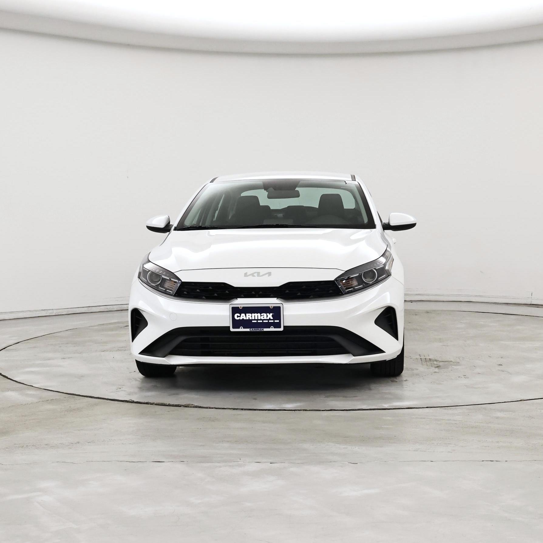 Thumbnail: 2023 Kia Forte - 5