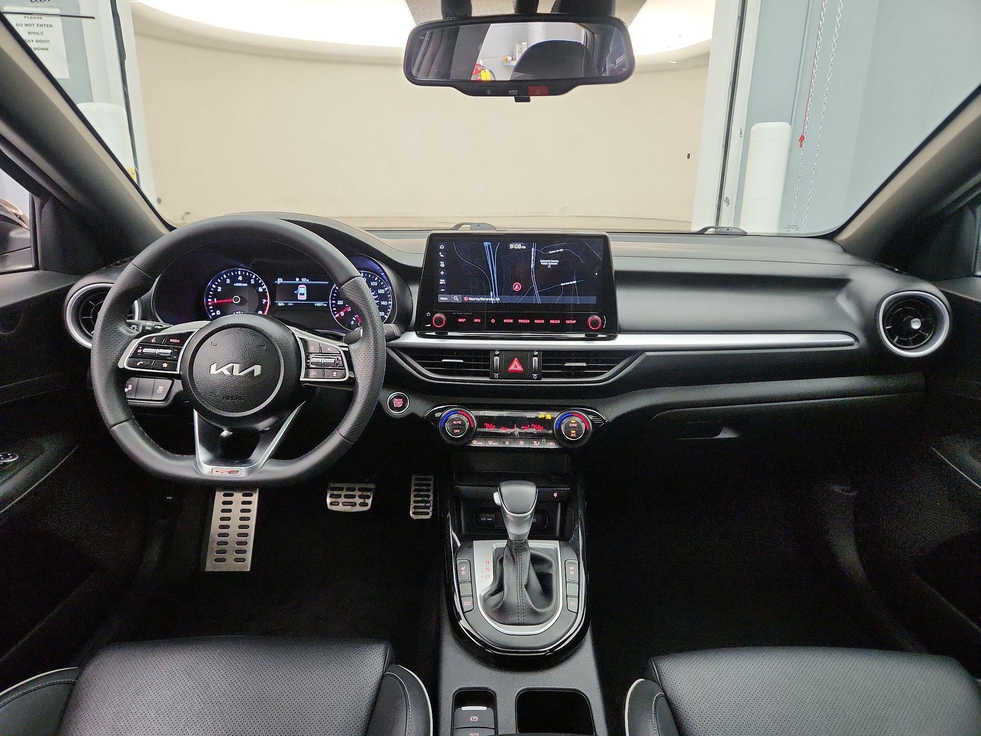 Thumbnail: 2023 Kia Forte - 9