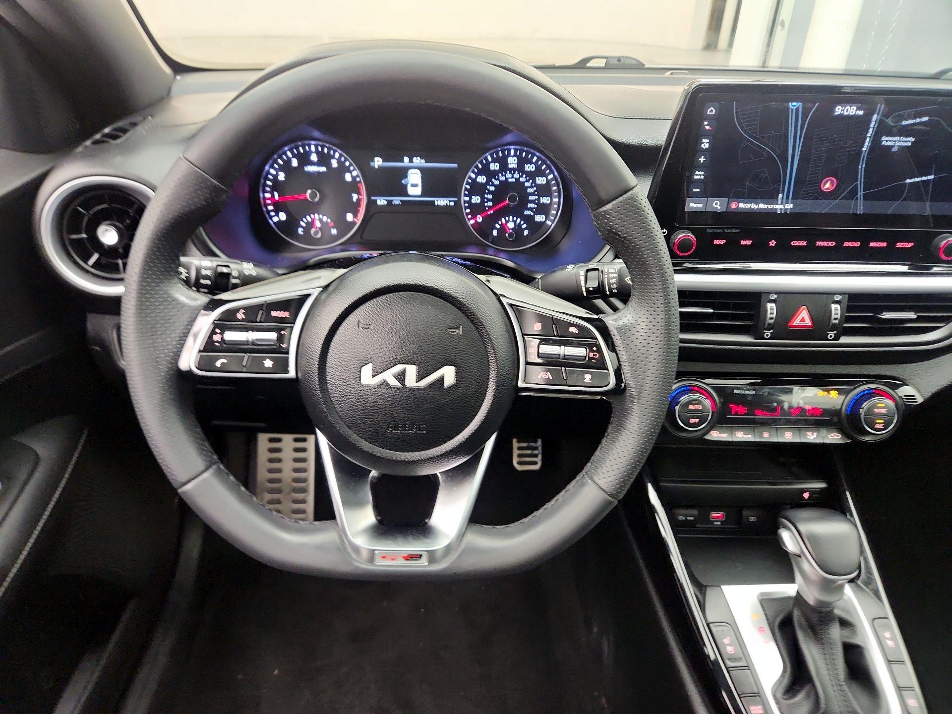 Thumbnail: 2023 Kia Forte - 10