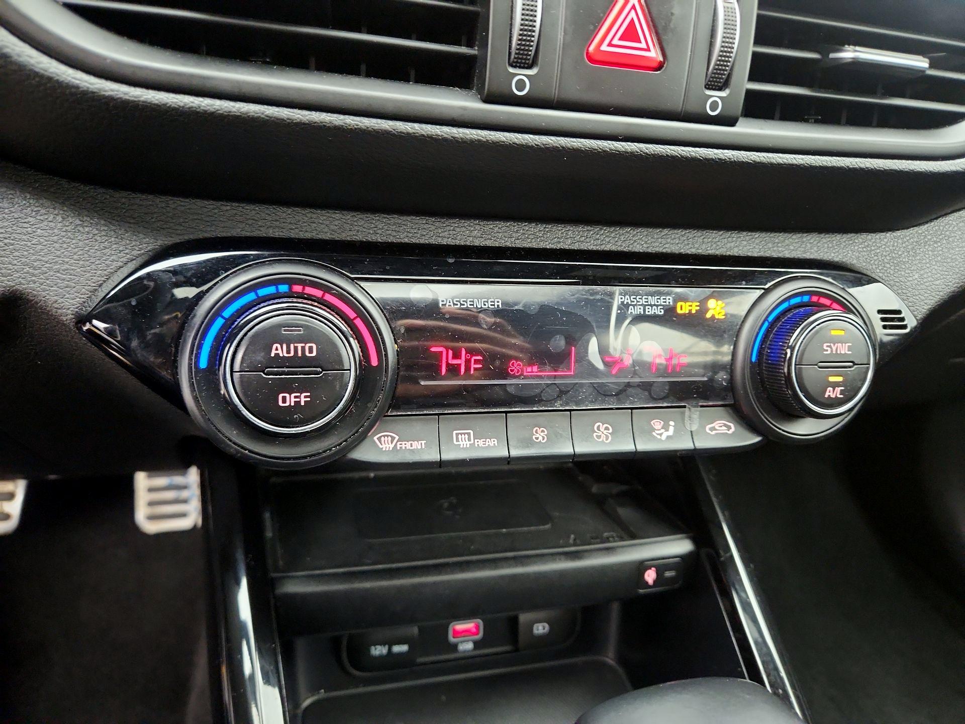 Thumbnail: 2023 Kia Forte - 17