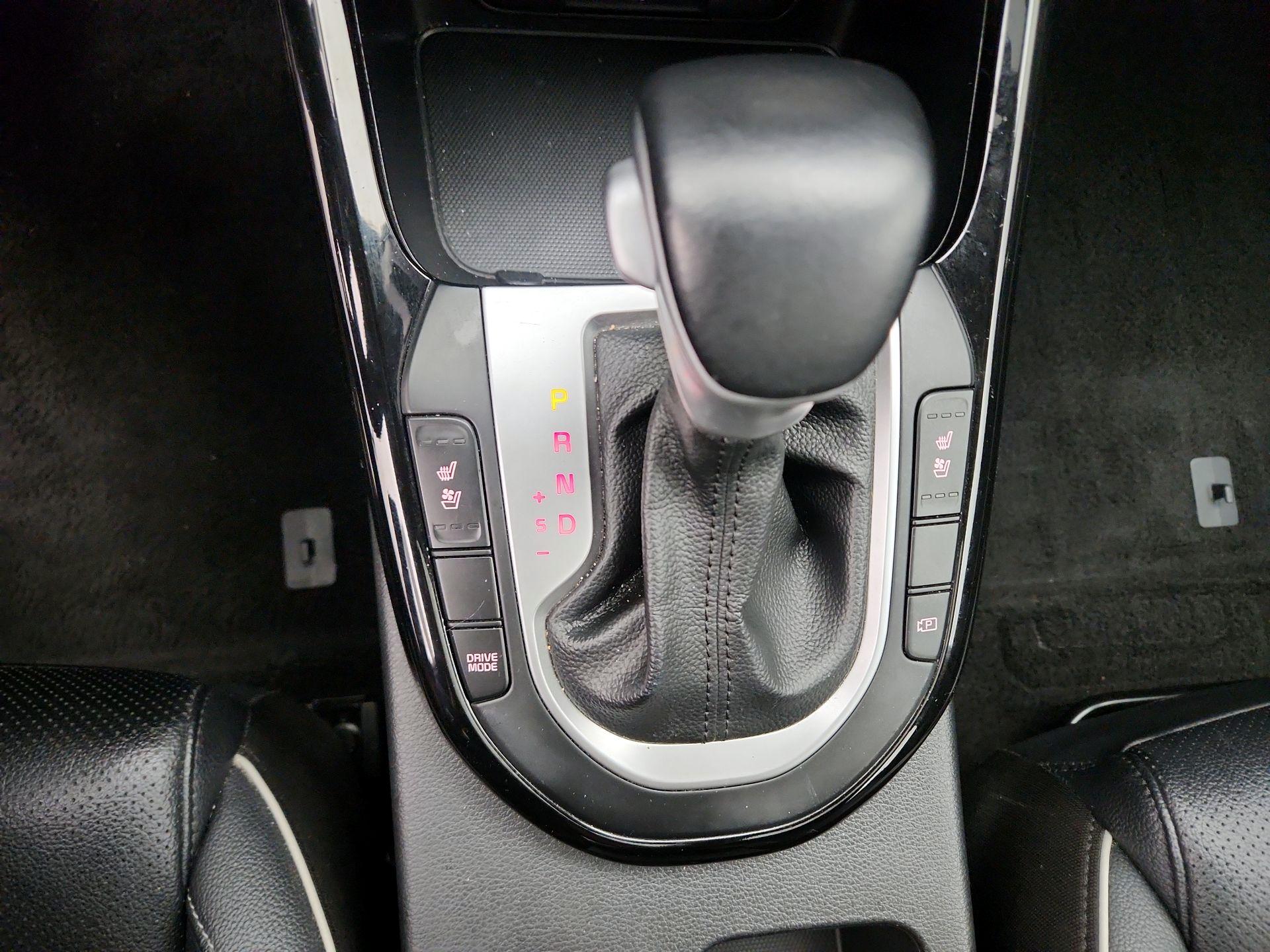 Thumbnail: 2023 Kia Forte - 18