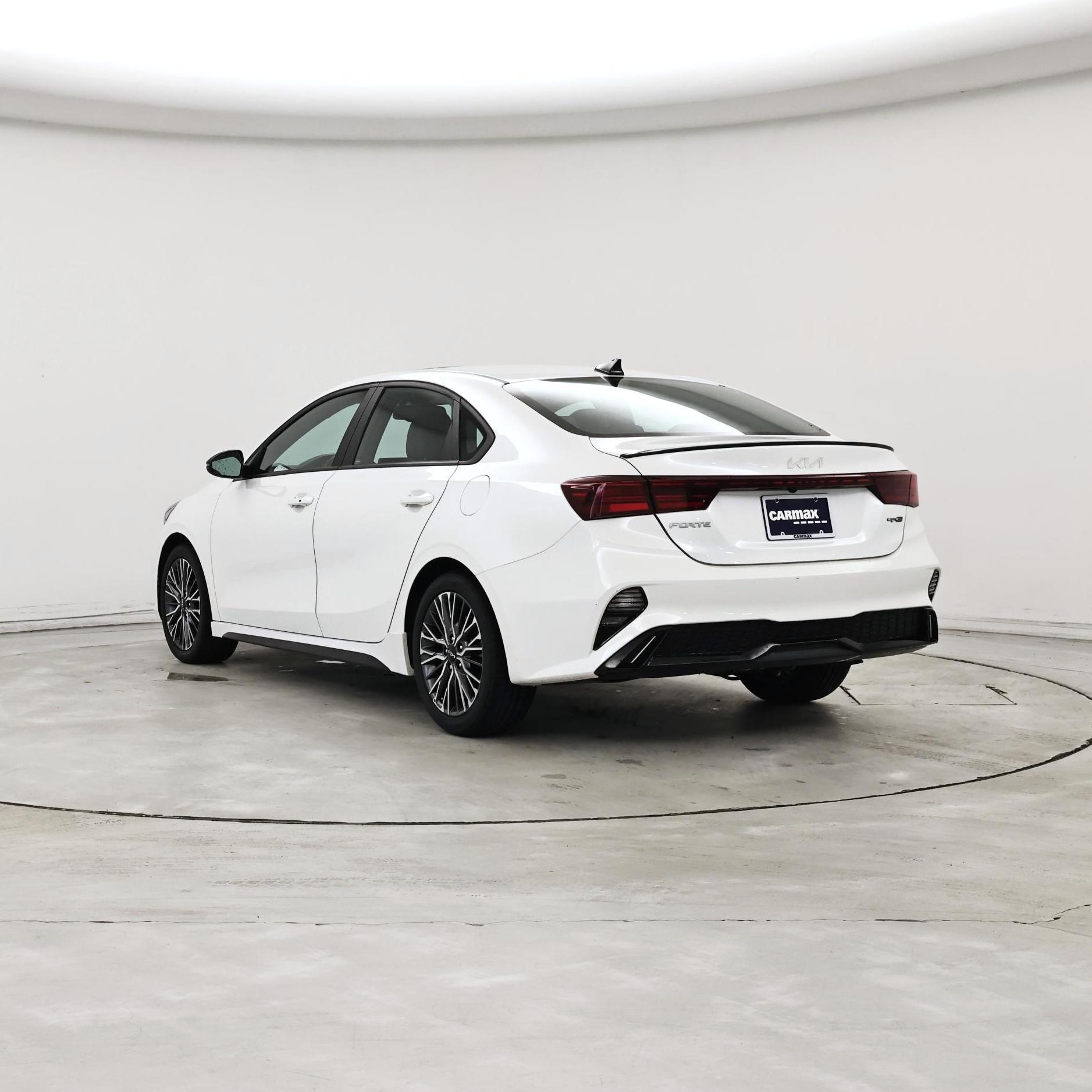 Thumbnail: 2023 Kia Forte - 2