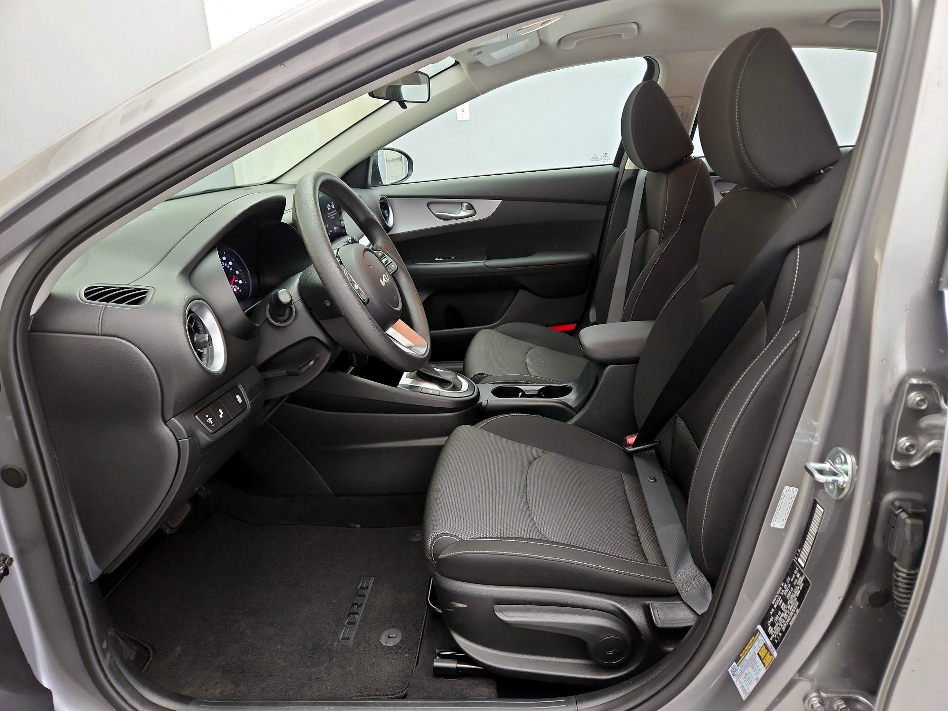 Thumbnail: 2024 Kia Forte - 11