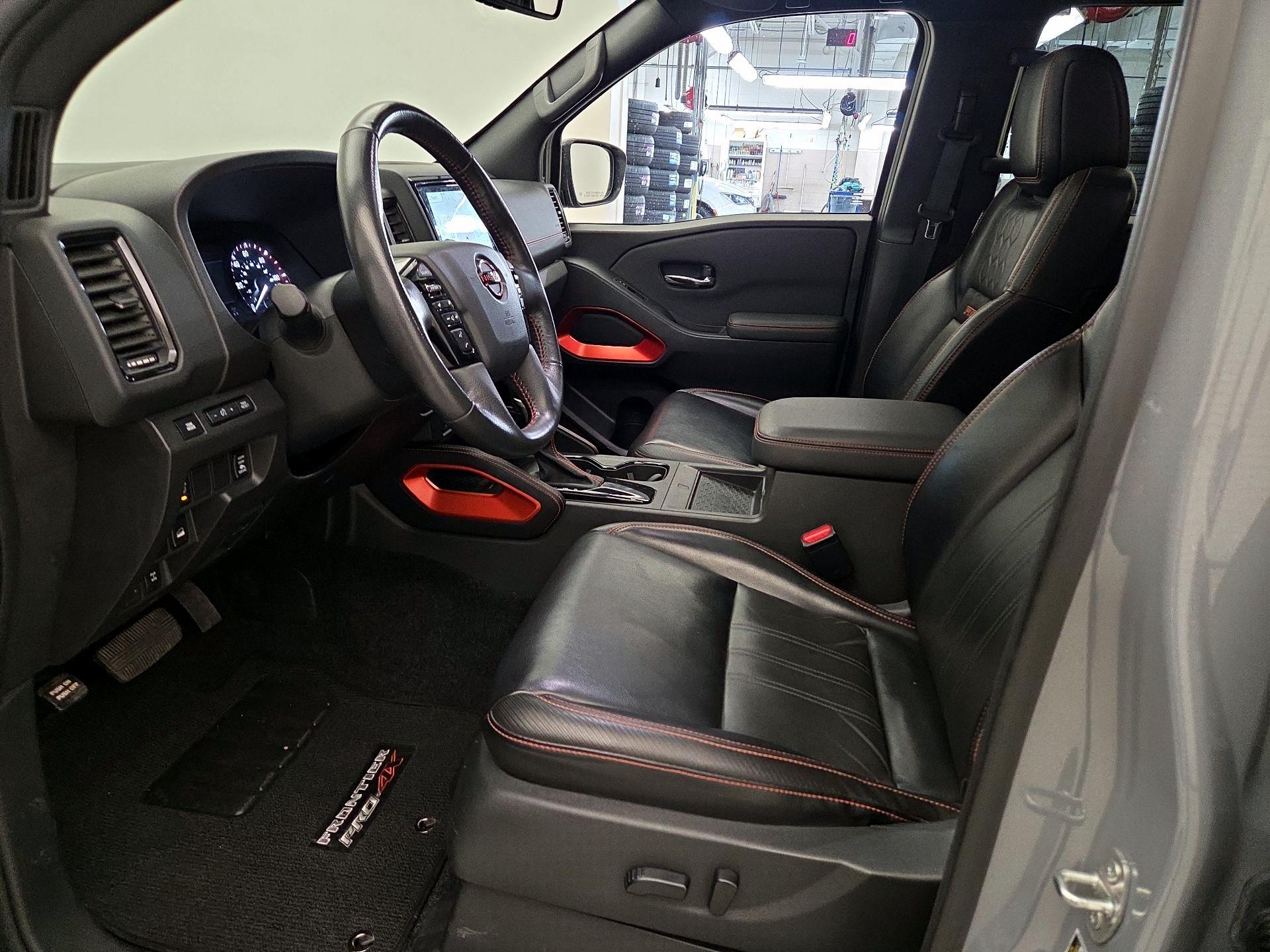 Thumbnail: 2024 Nissan Frontier - 11