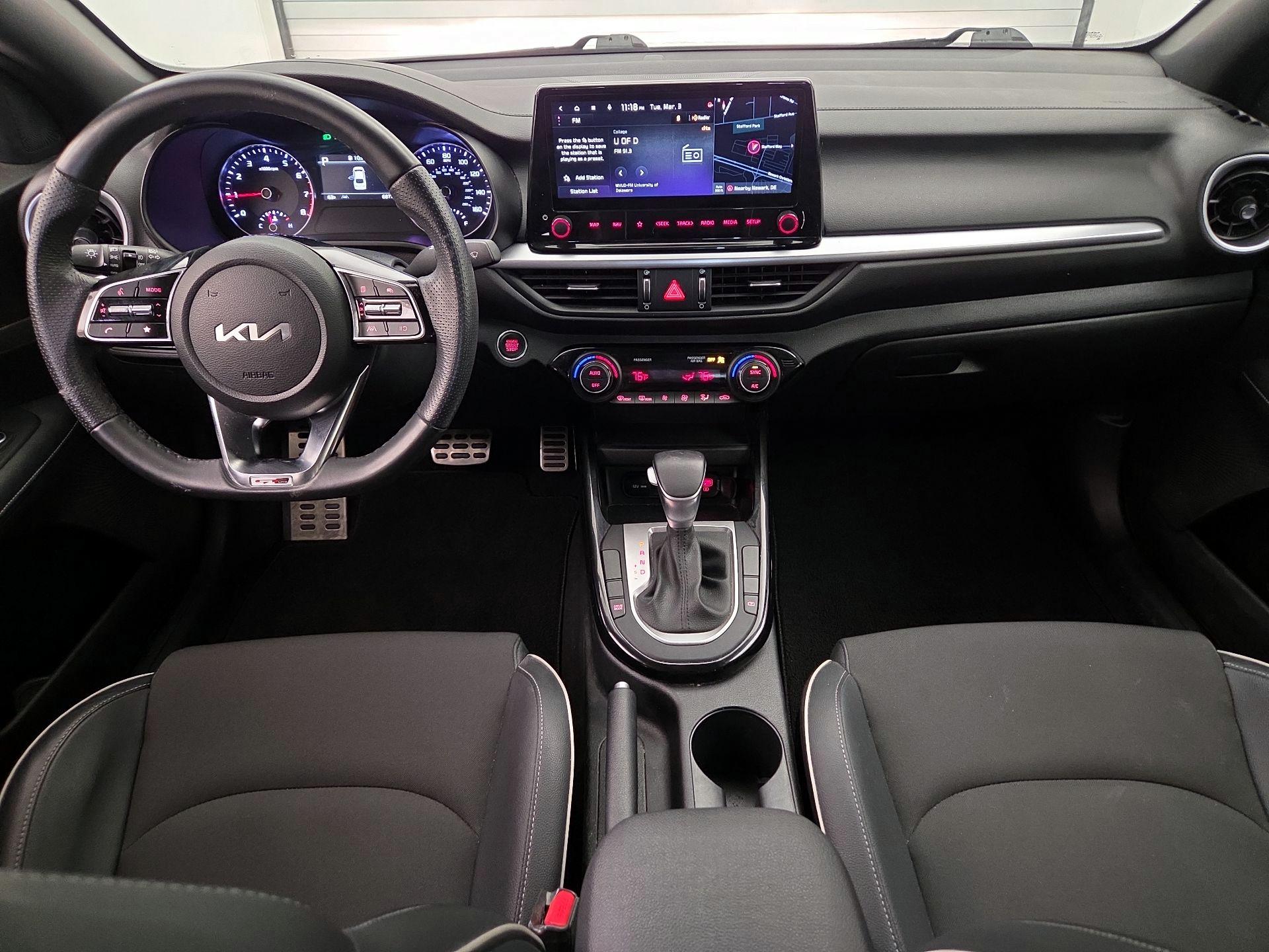 Thumbnail: 2023 Kia Forte - 9