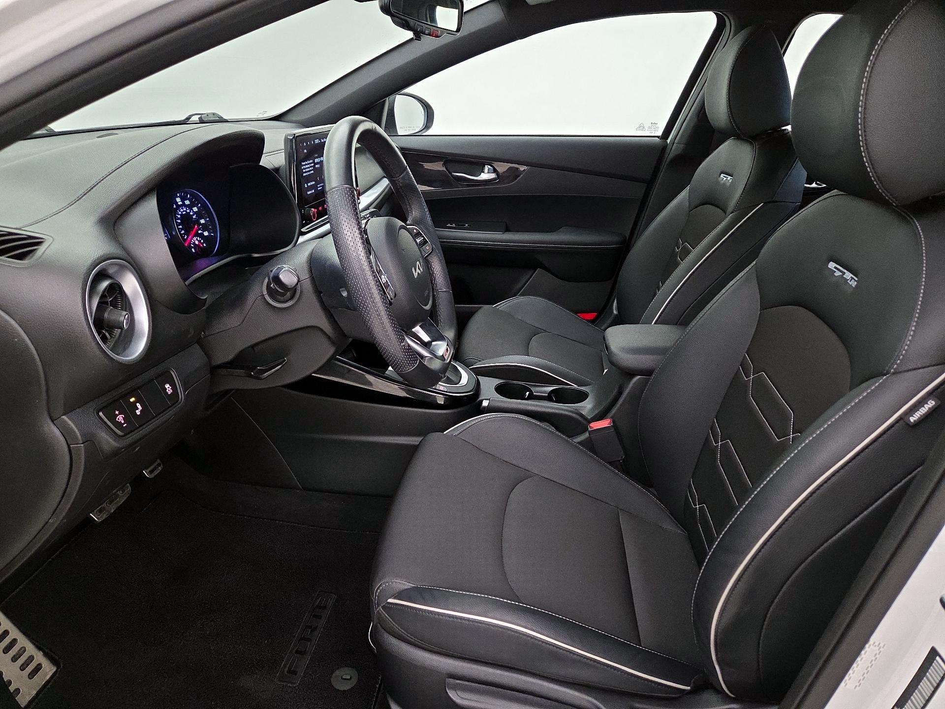Thumbnail: 2023 Kia Forte - 11