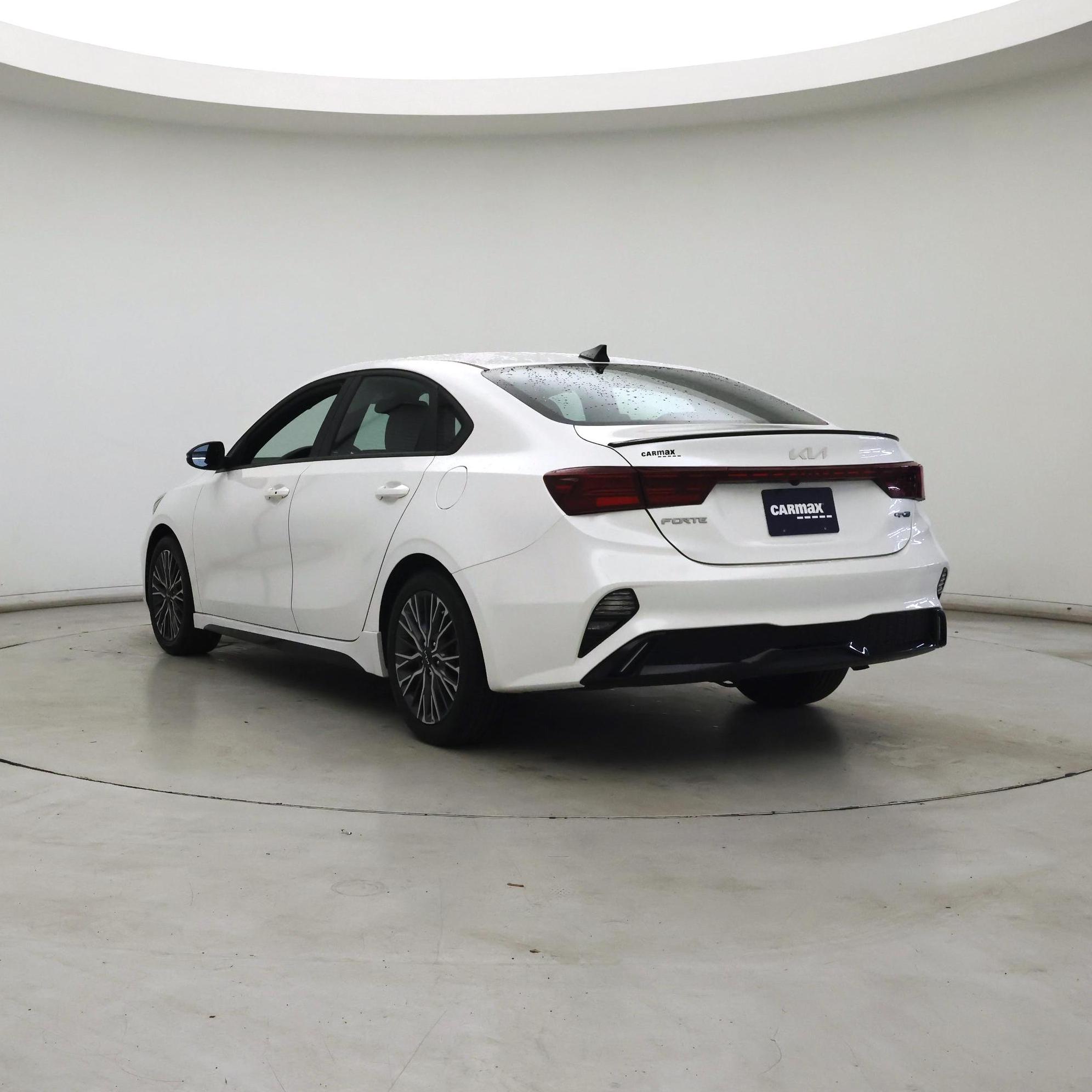 Thumbnail: 2023 Kia Forte - 2