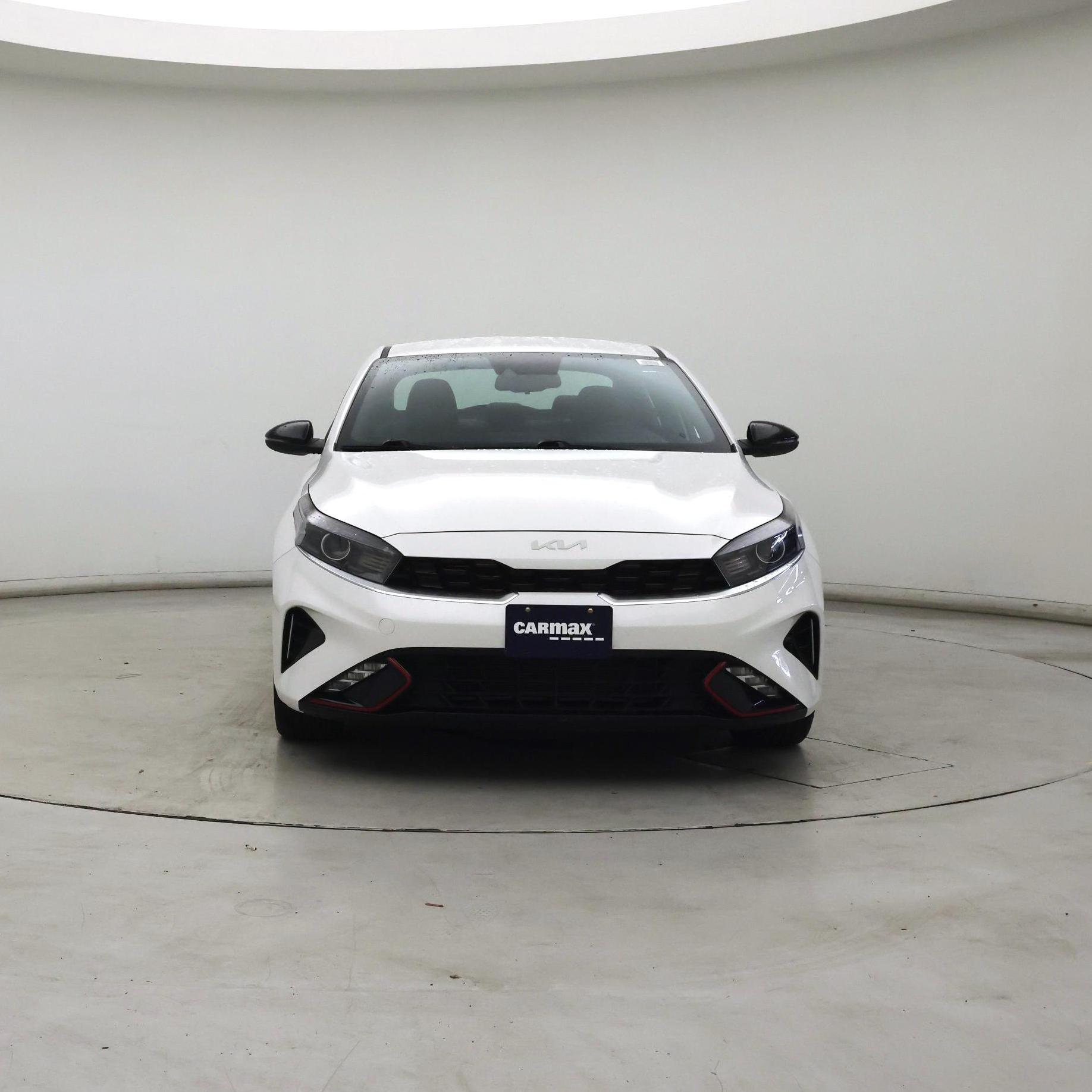 Thumbnail: 2023 Kia Forte - 5
