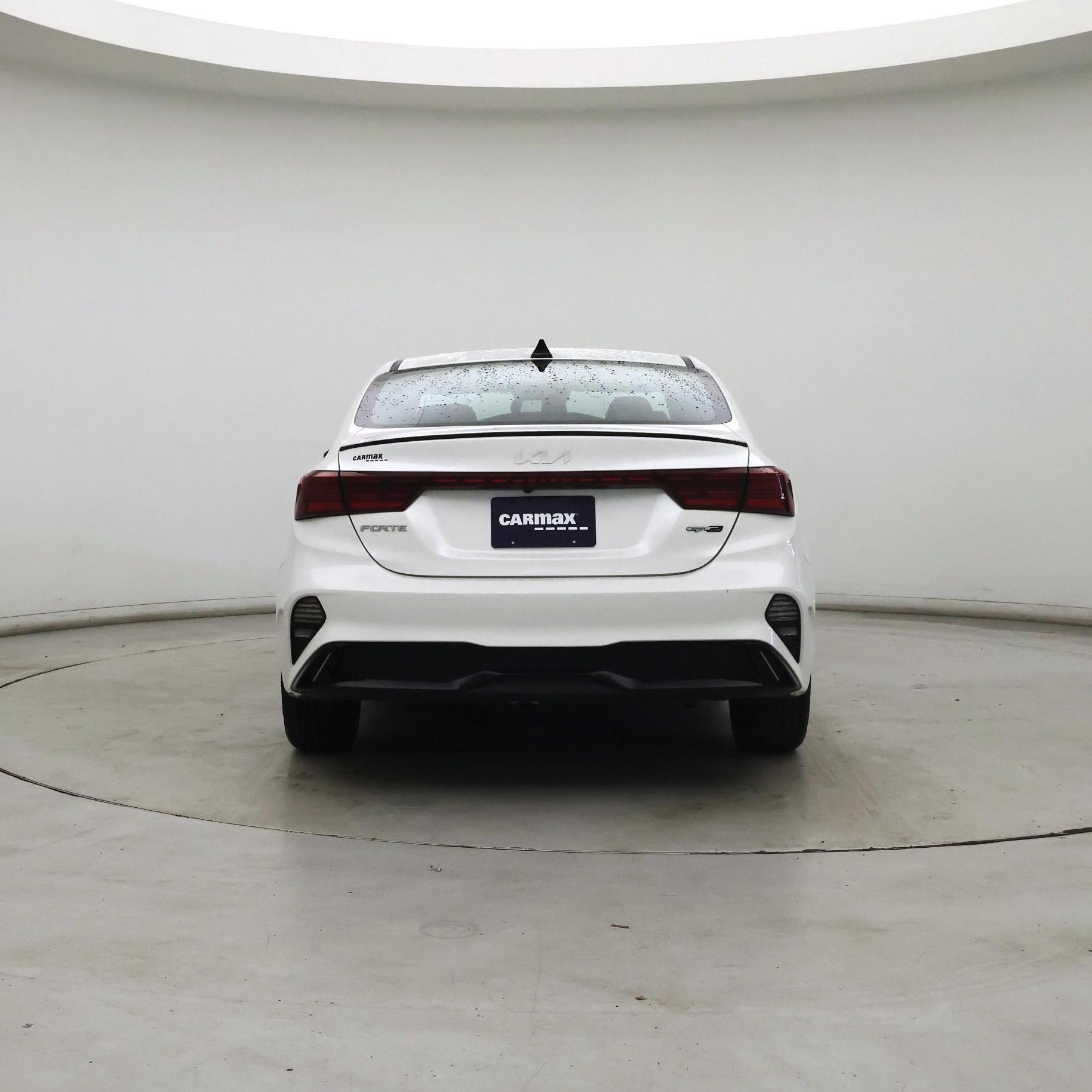 Thumbnail: 2023 Kia Forte - 6