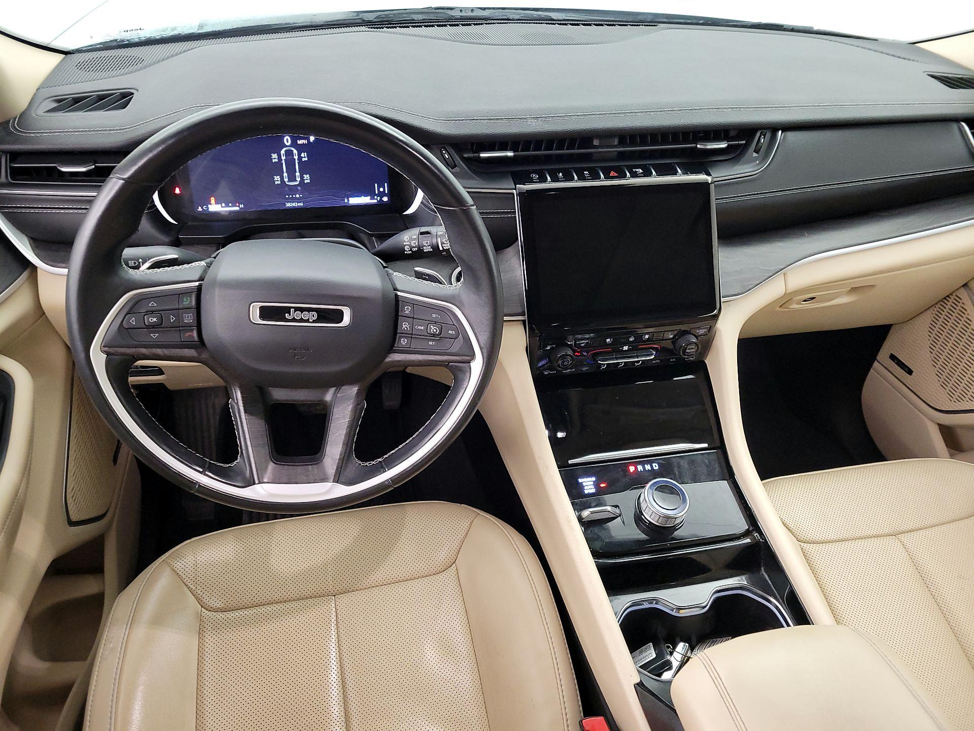 Thumbnail: 2021 Jeep Grand Cherokee L - 9