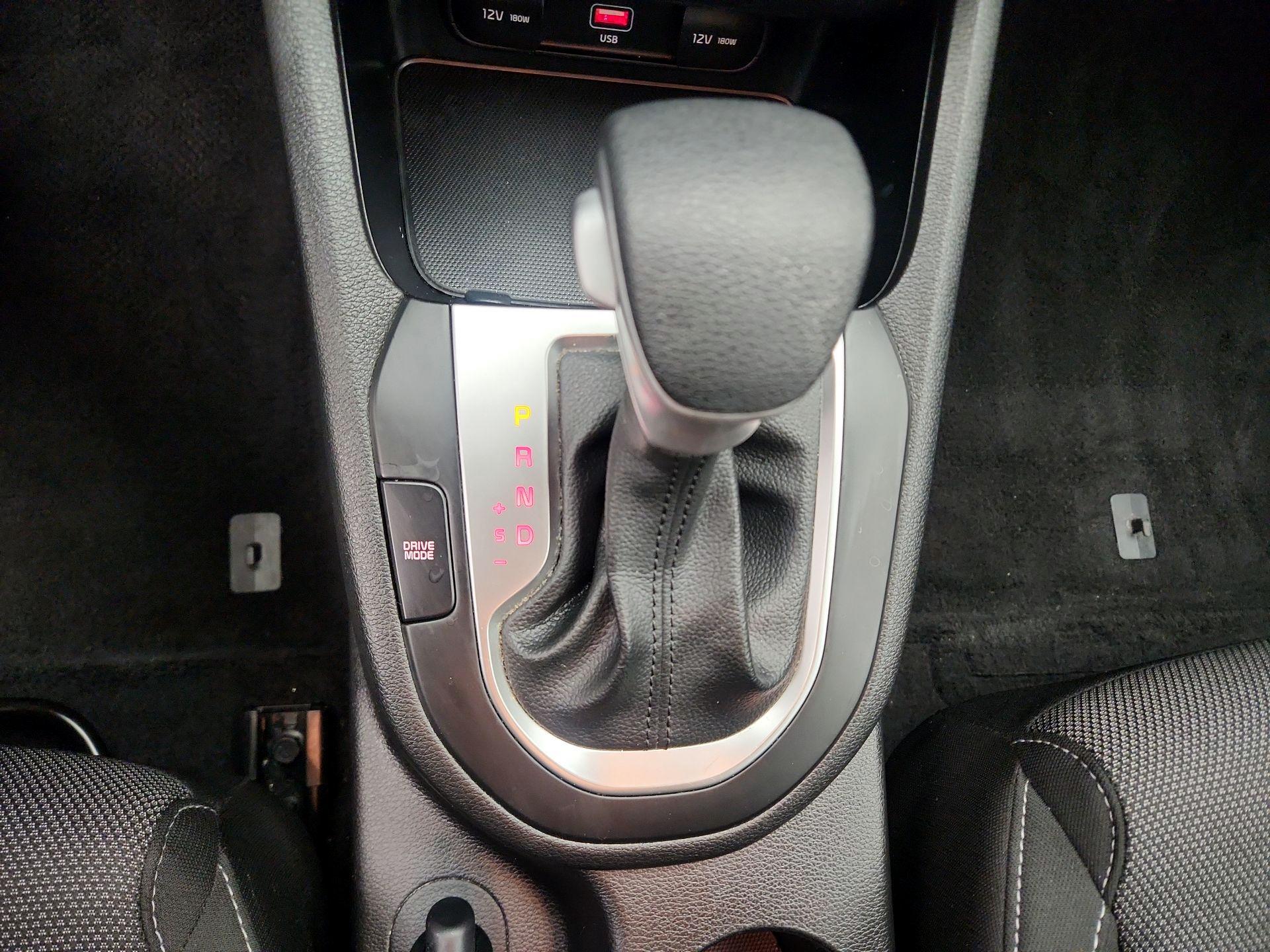 Thumbnail: 2023 Kia Forte - 17