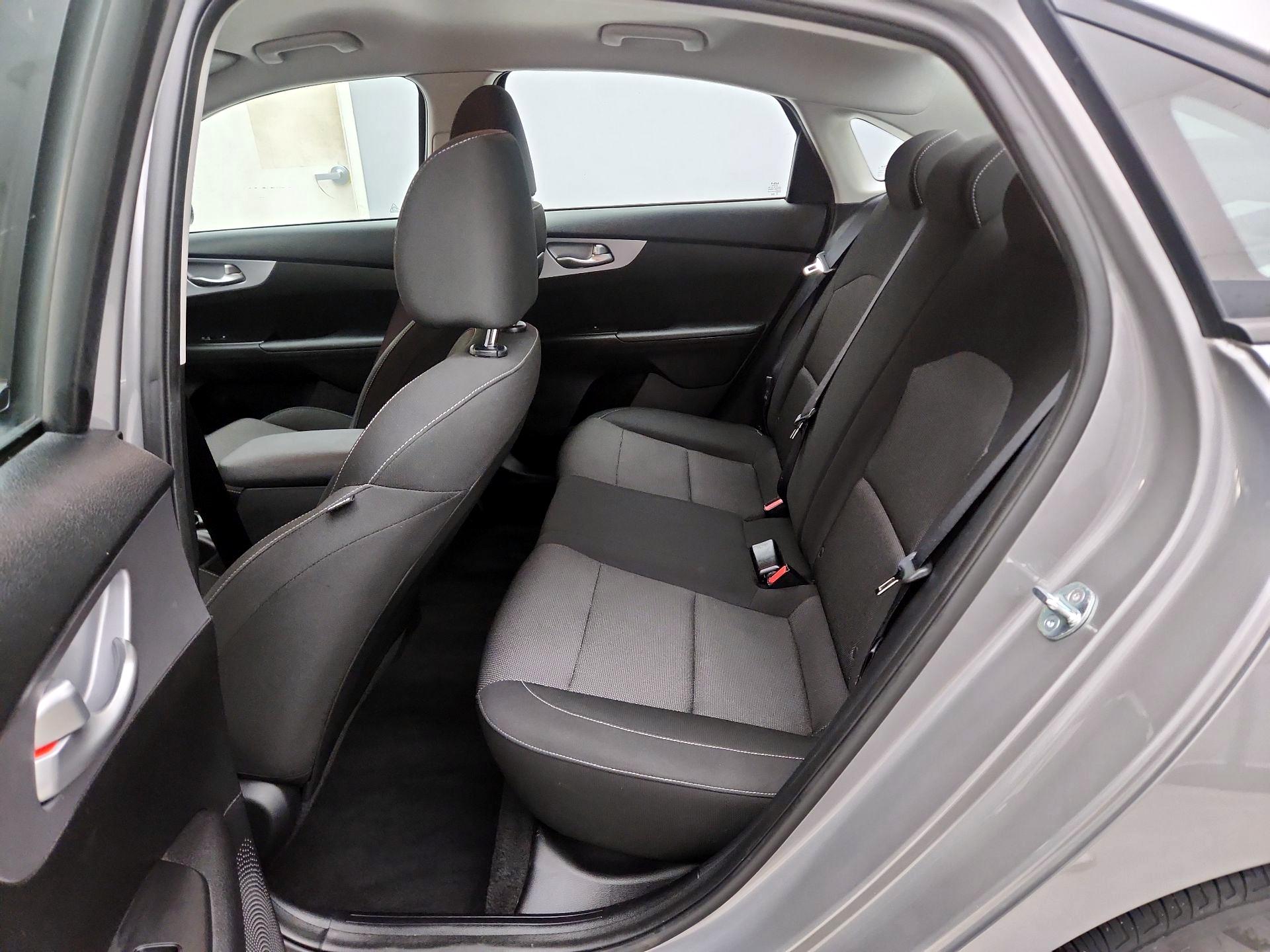 Thumbnail: 2023 Kia Forte - 19