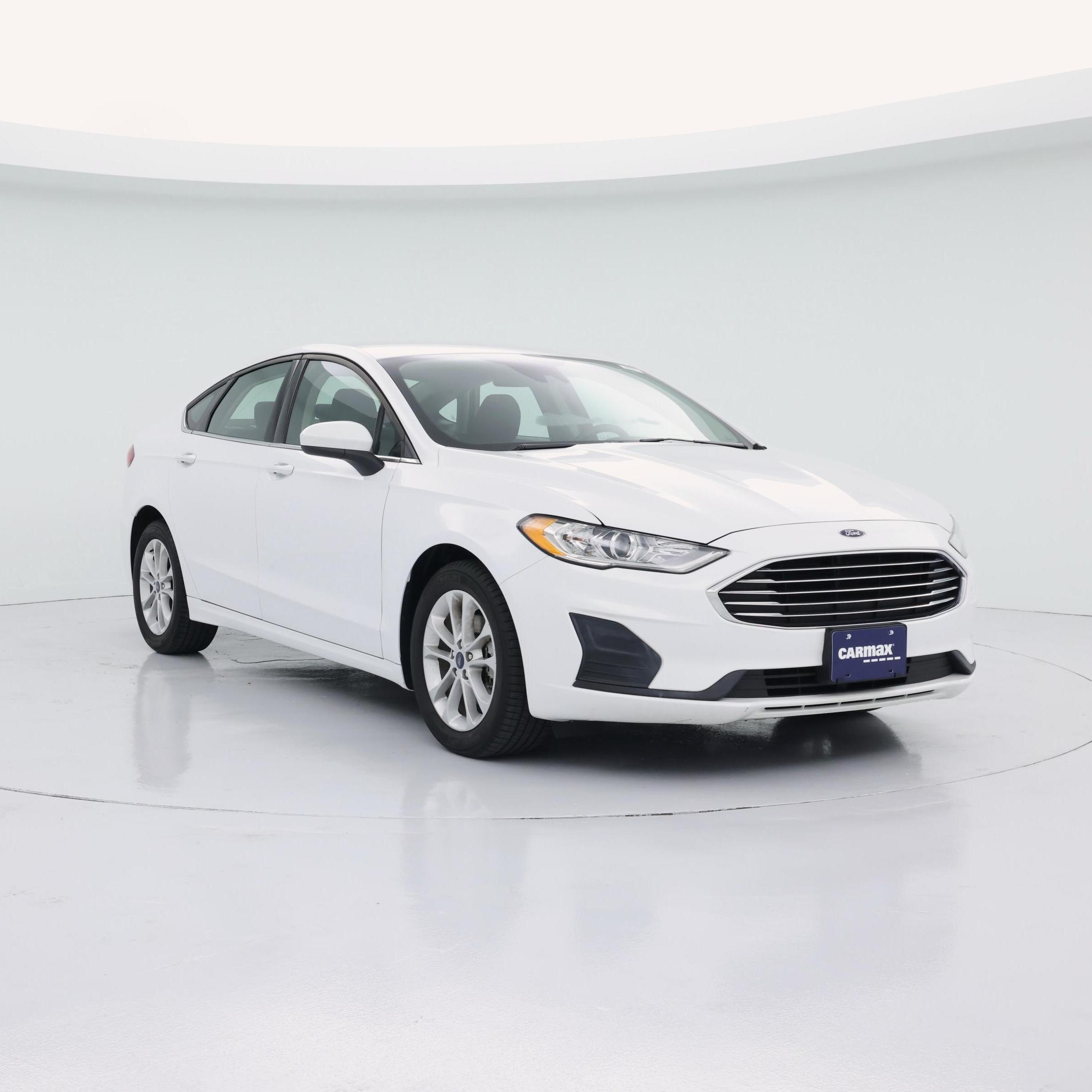 2020 Ford Fusion SE FWD
