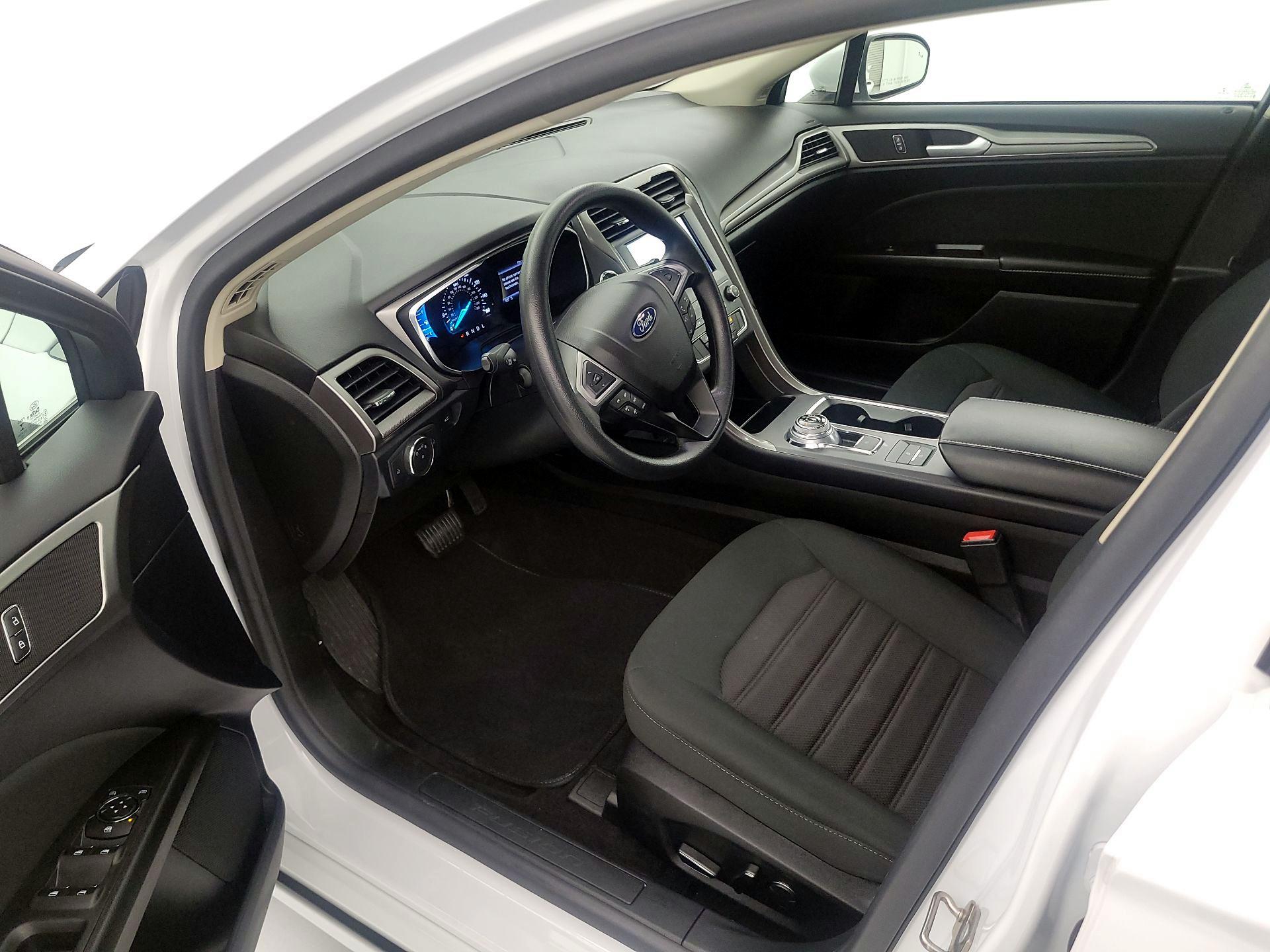 Thumbnail: 2020 Ford Fusion - 11