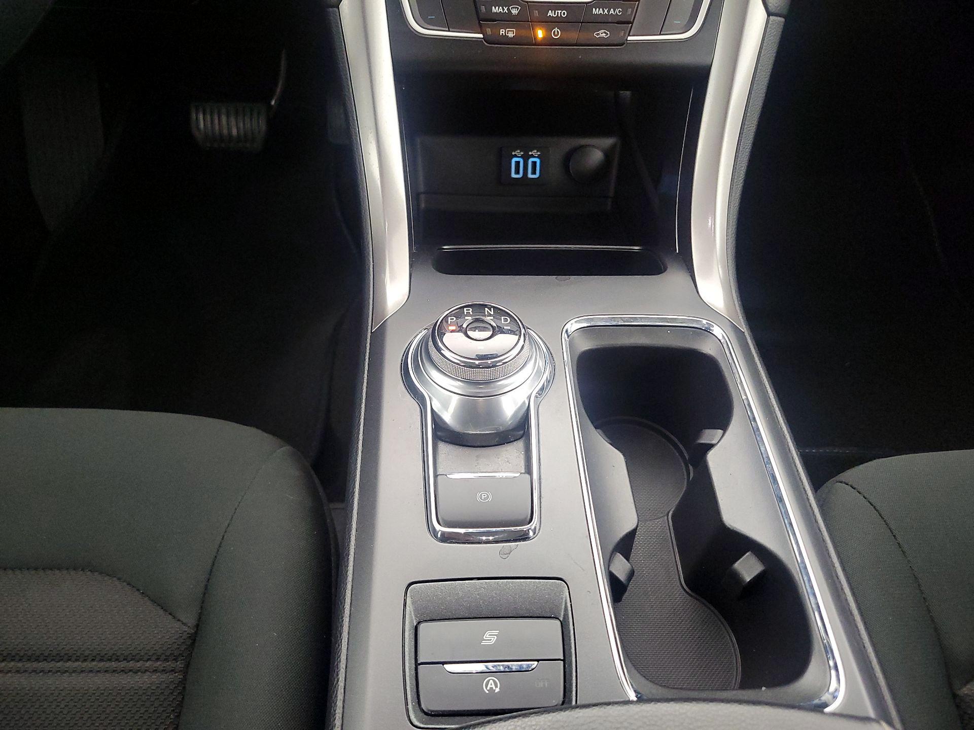 Thumbnail: 2020 Ford Fusion - 17