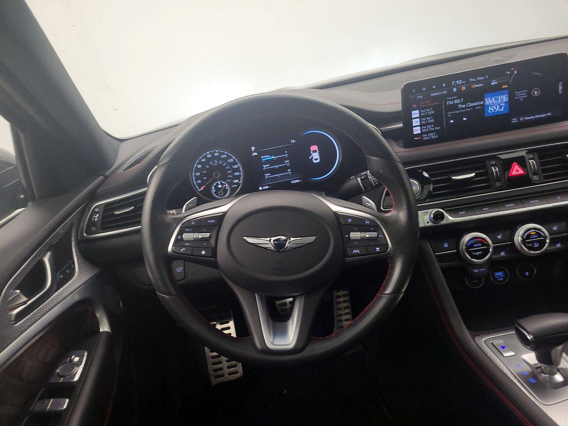 Thumbnail: 2023 Genesis G70 - 10