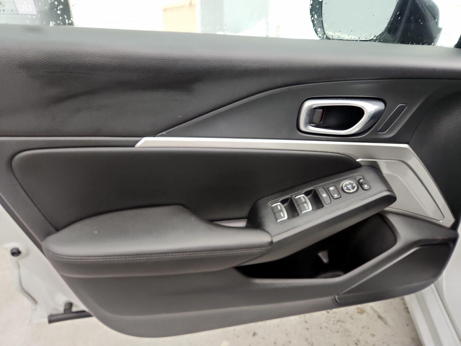 Thumbnail: 2023 Acura Integra - 12