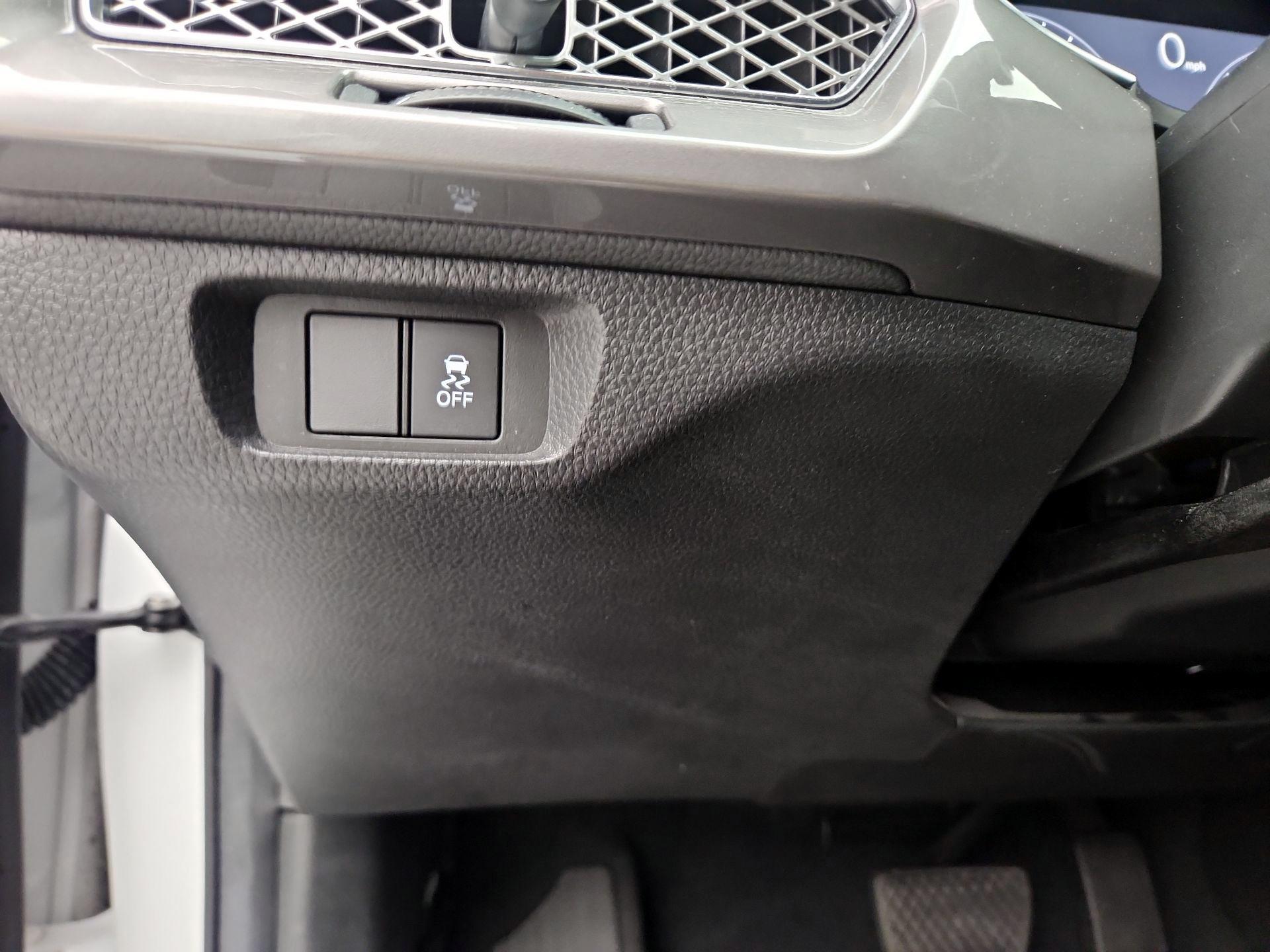 Thumbnail: 2023 Acura Integra - 13