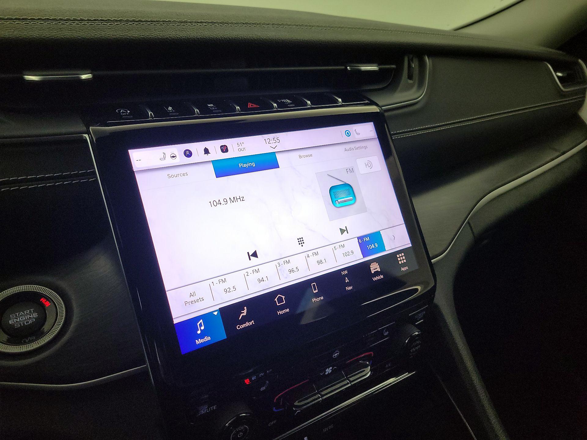 Thumbnail: 2023 Jeep Grand Cherokee L - 16