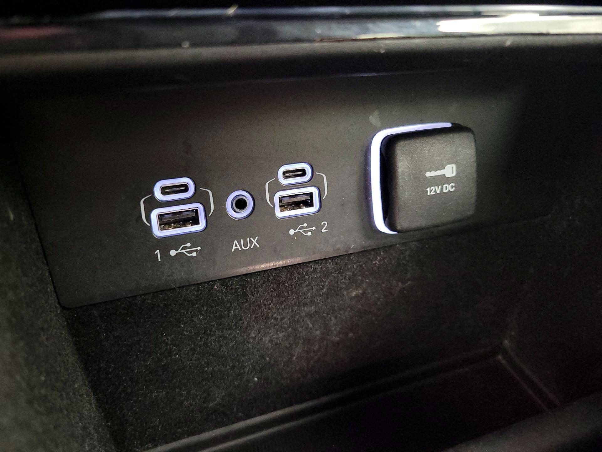 Thumbnail: 2023 Jeep Grand Cherokee L - 19