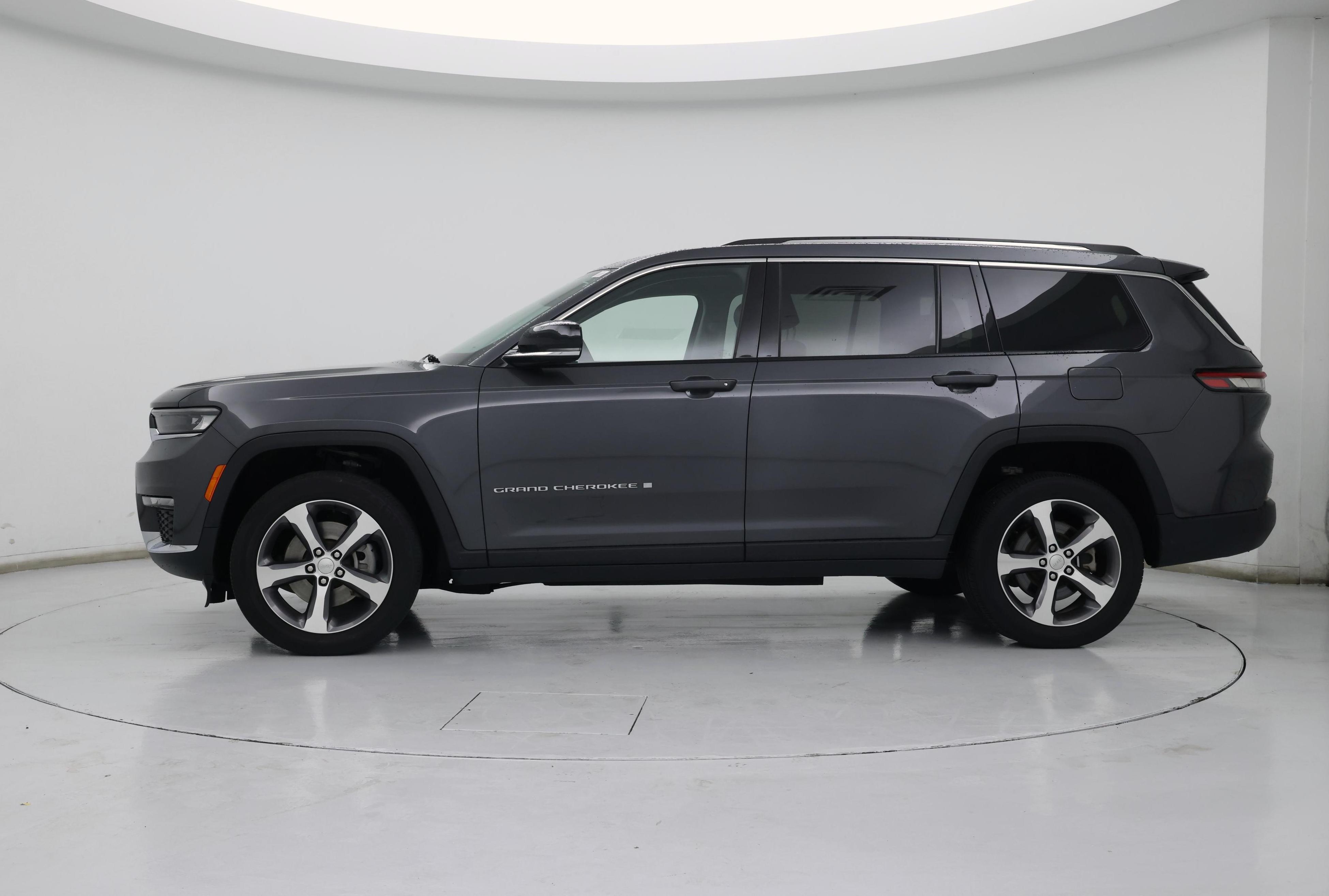 Thumbnail: 2023 Jeep Grand Cherokee L - 3