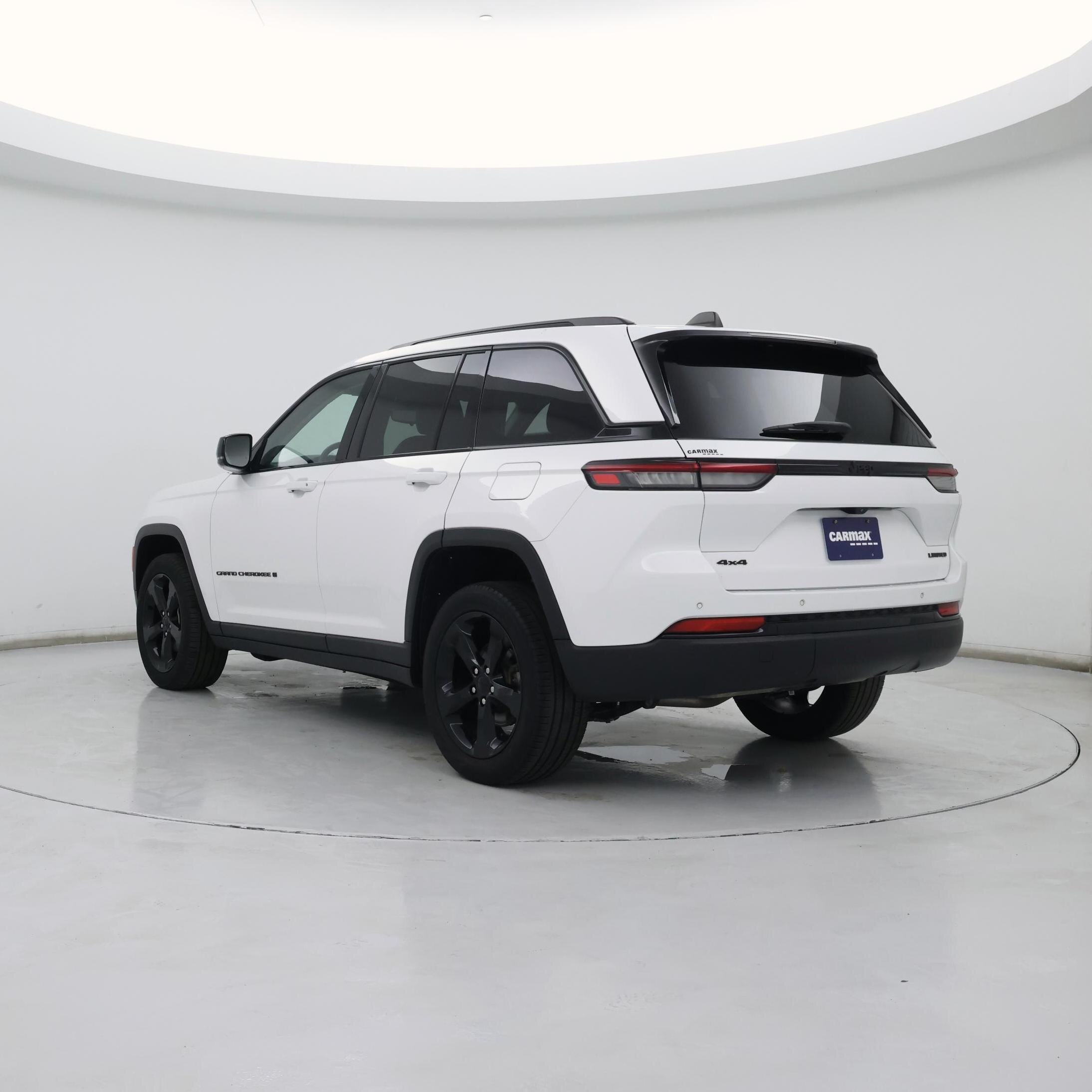 Thumbnail: 2023 Jeep Grand Cherokee - 2