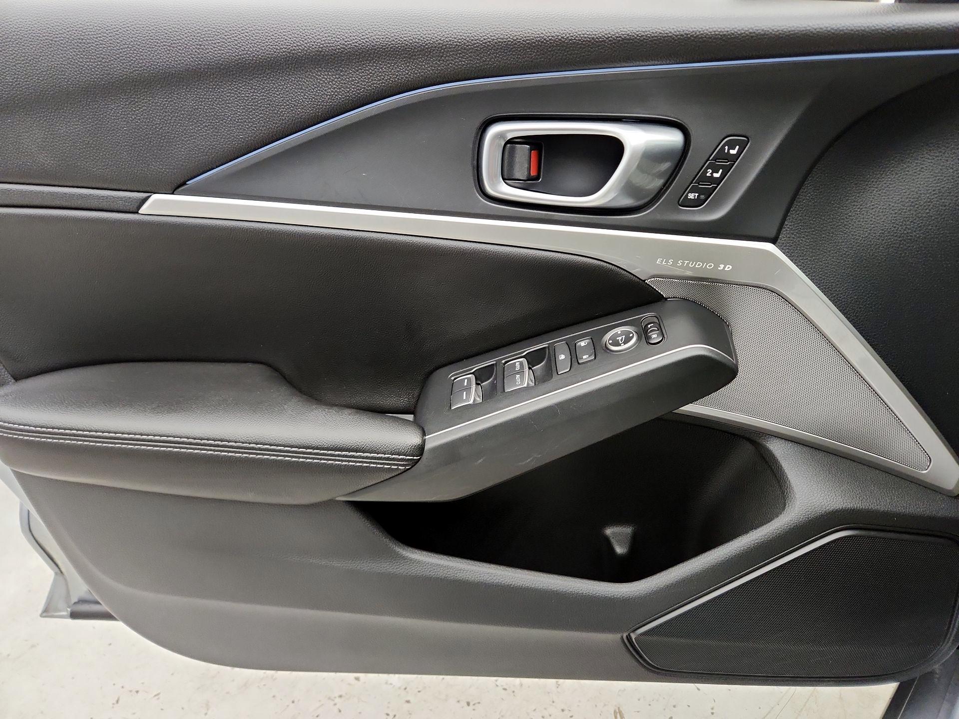 Thumbnail: 2023 Acura Integra - 12