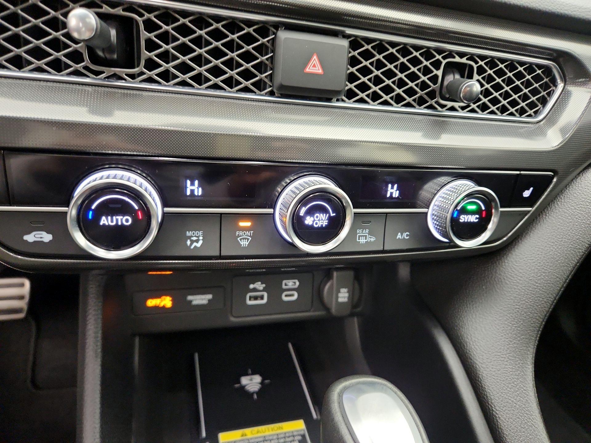 Thumbnail: 2023 Acura Integra - 16