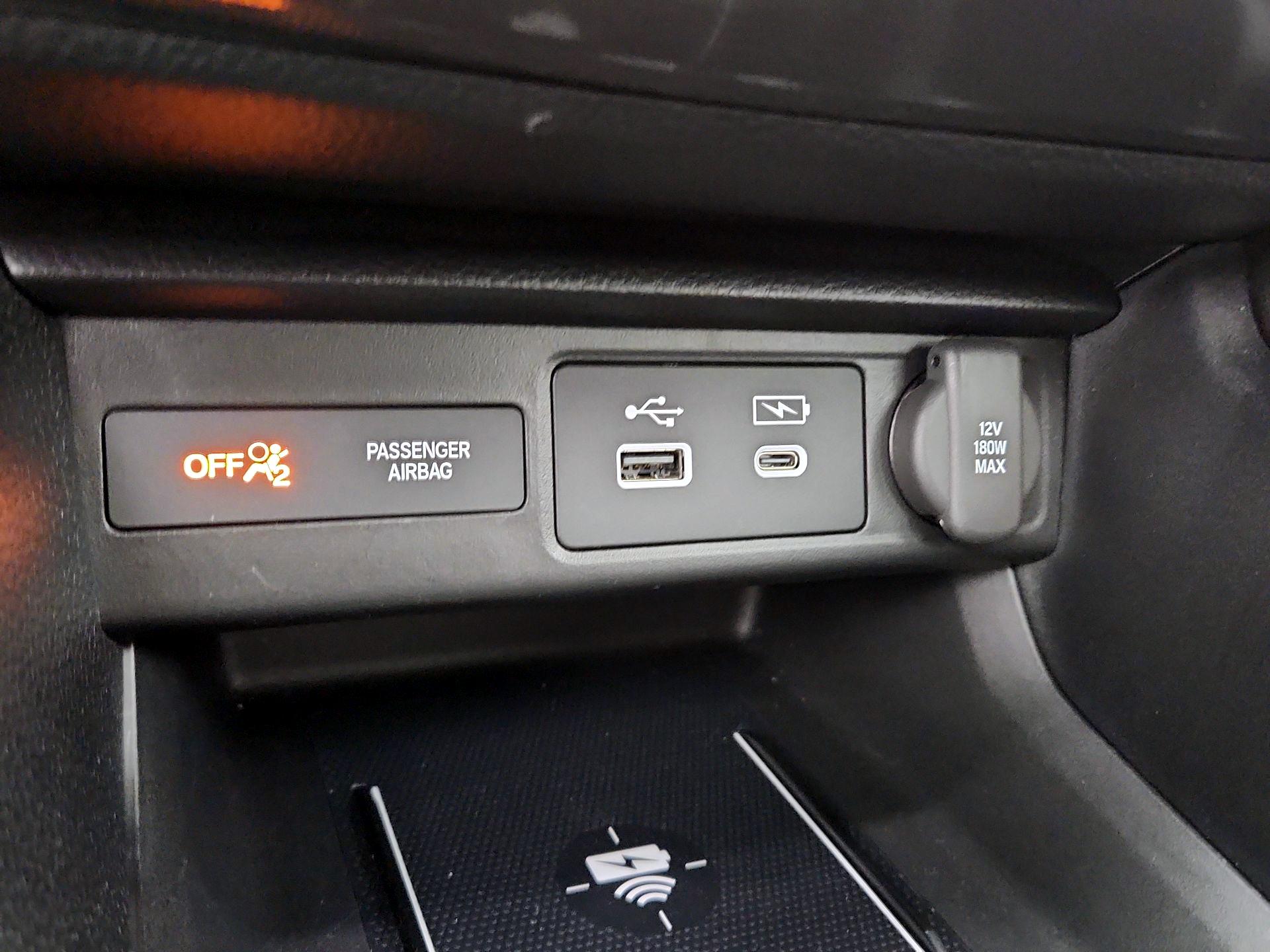 Thumbnail: 2023 Acura Integra - 18