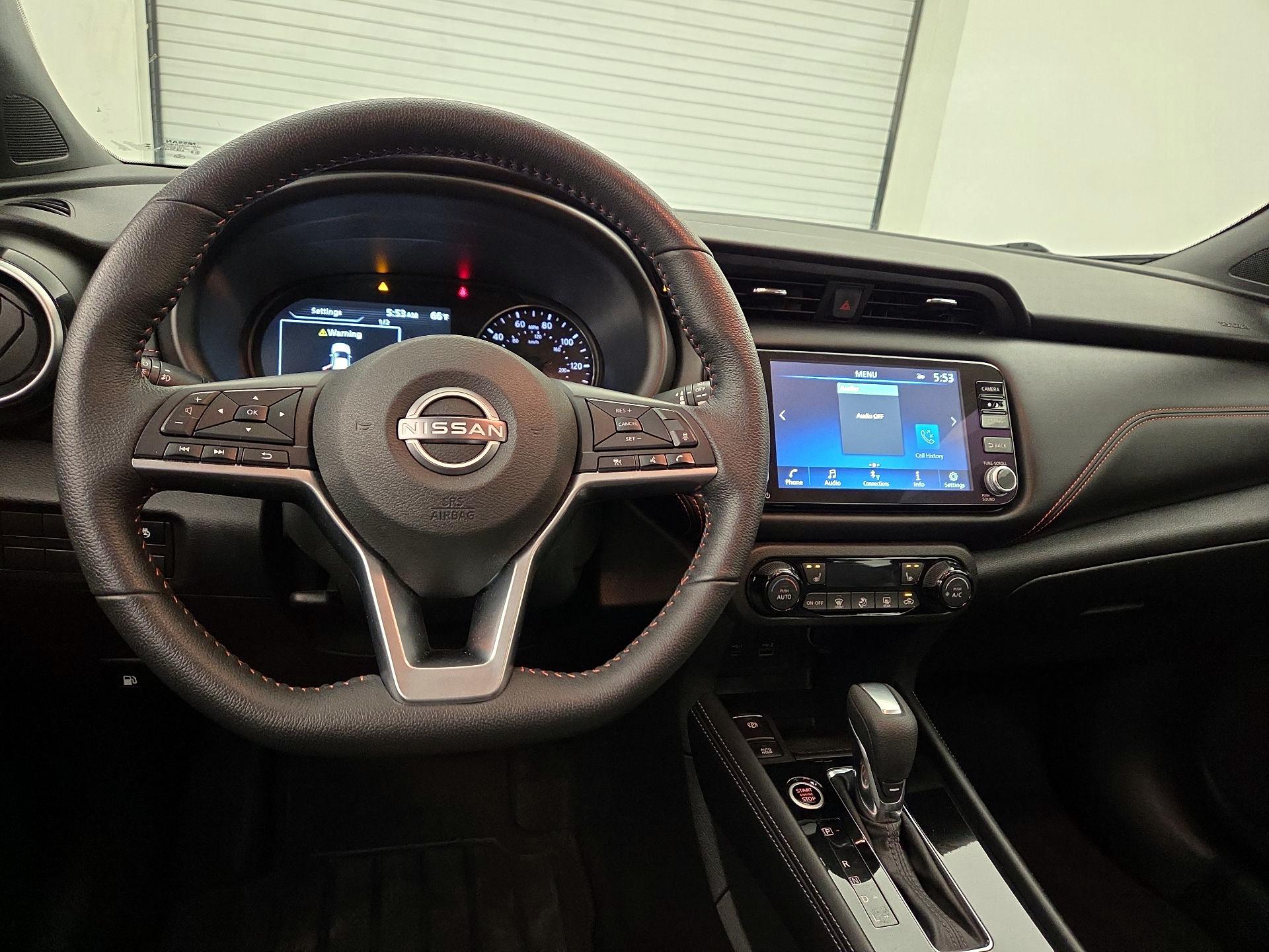 Thumbnail: 2023 Nissan Kicks - 10