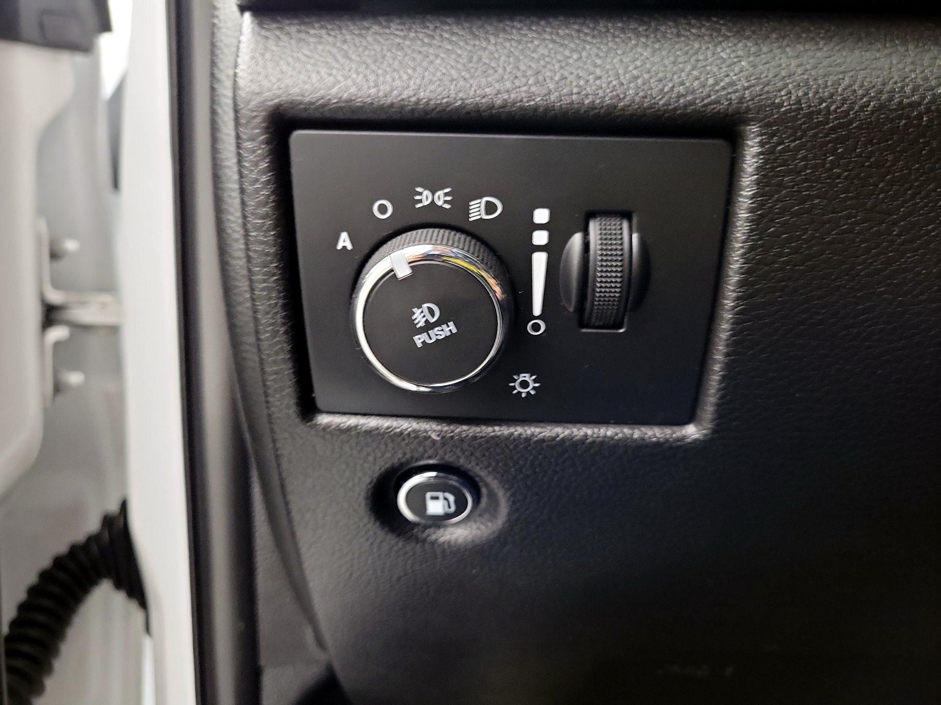 Thumbnail: 2021 Jeep Grand Cherokee - 11