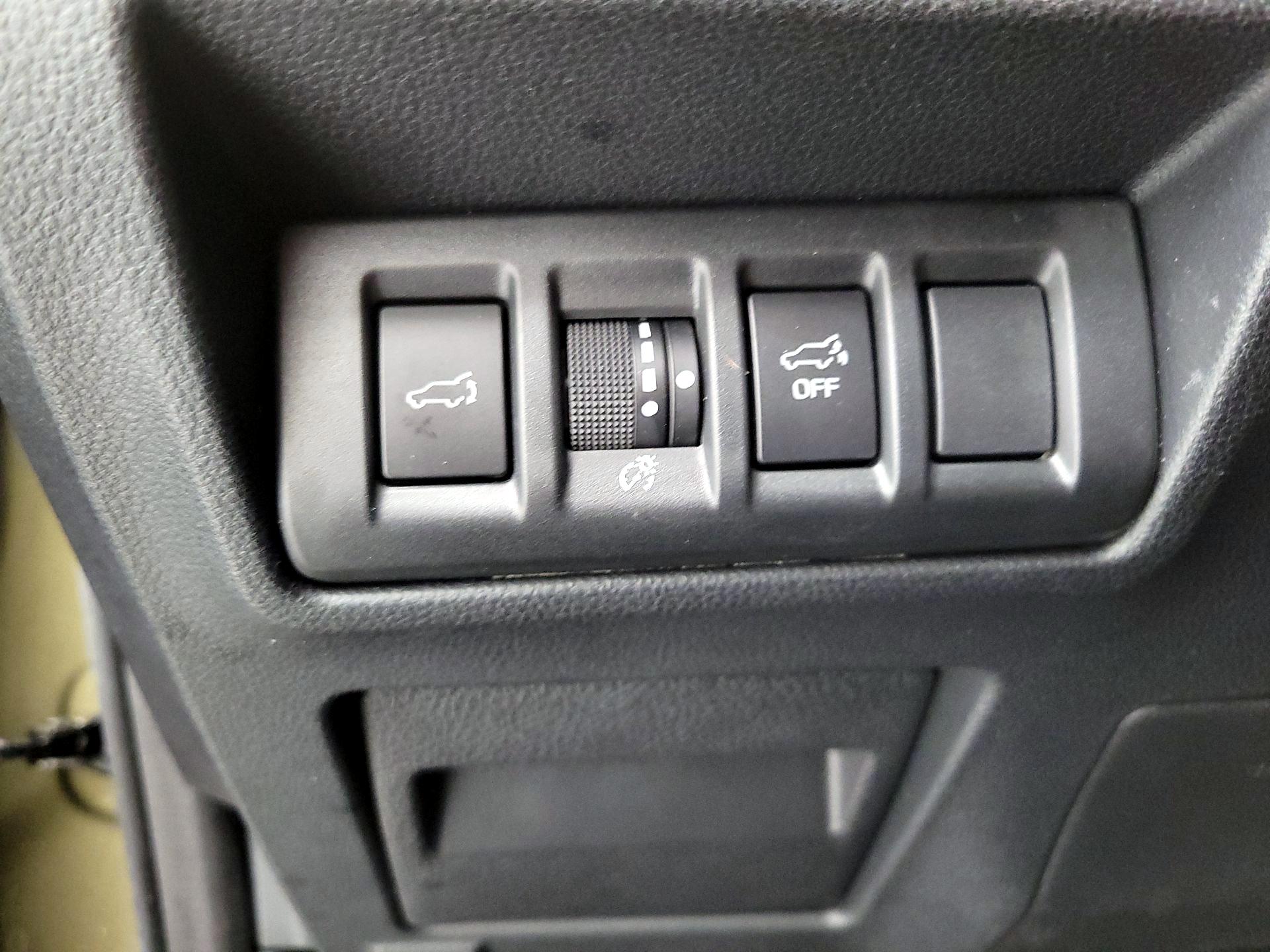 Thumbnail: 2022 Subaru Outback - 13