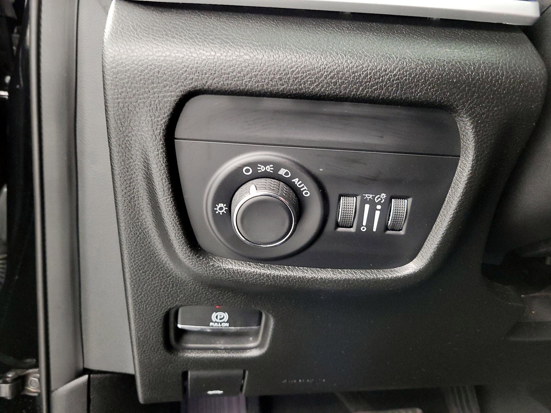 Thumbnail: 2023 Jeep Grand Cherokee - 13