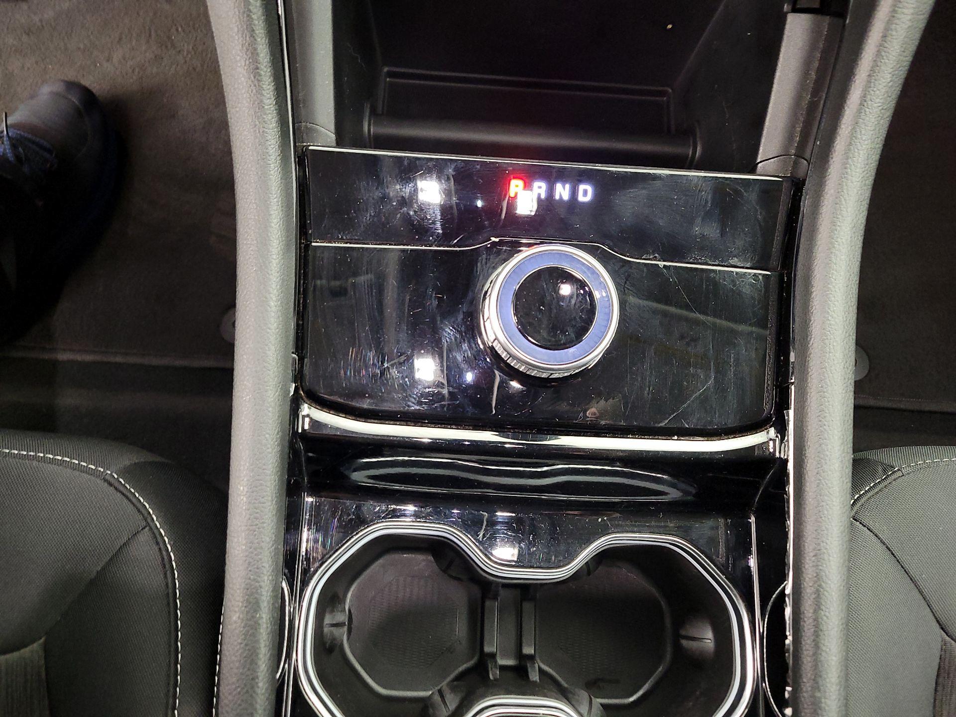 Thumbnail: 2023 Jeep Grand Cherokee - 17