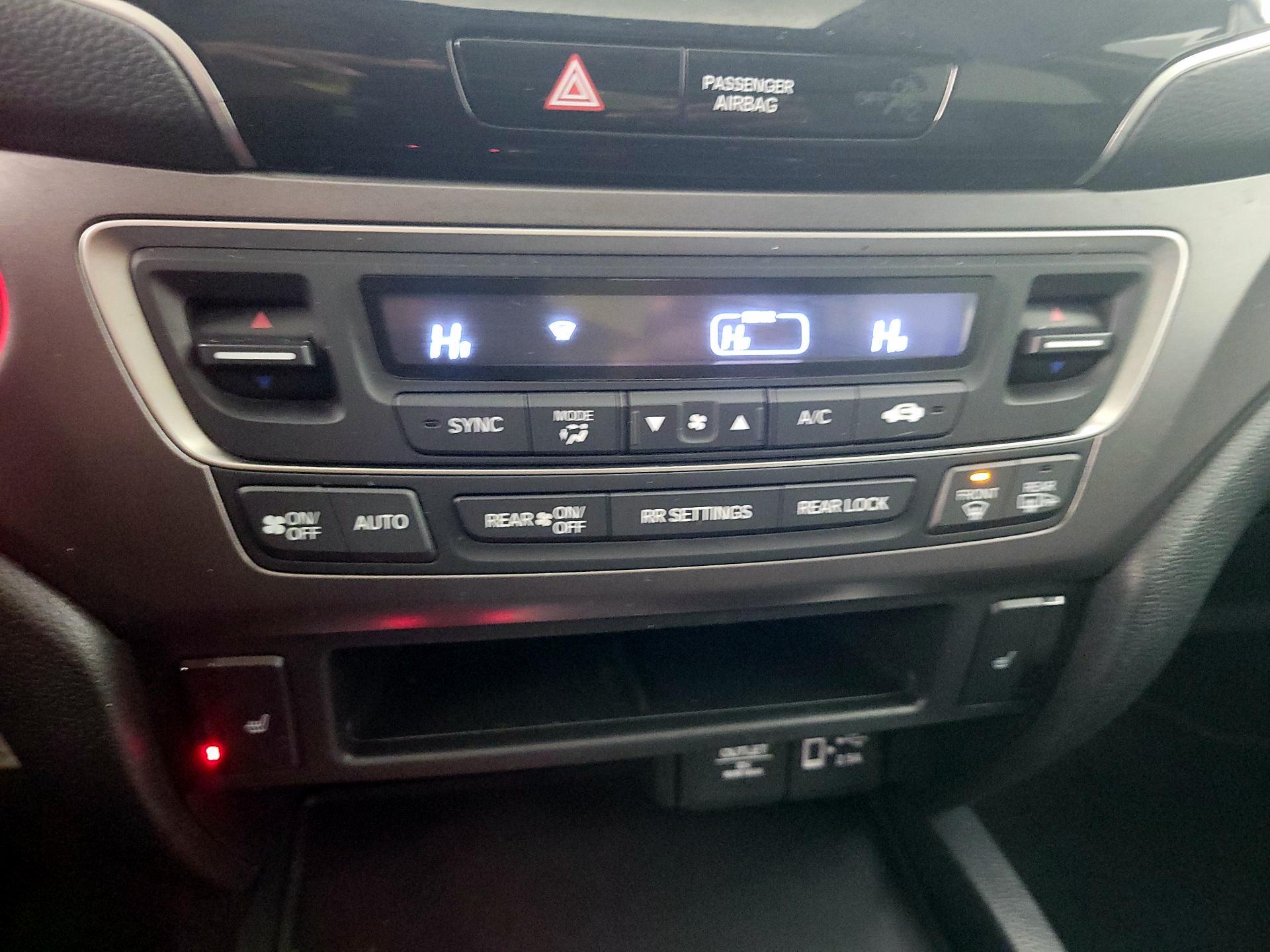 Thumbnail: 2022 Honda Pilot - 16