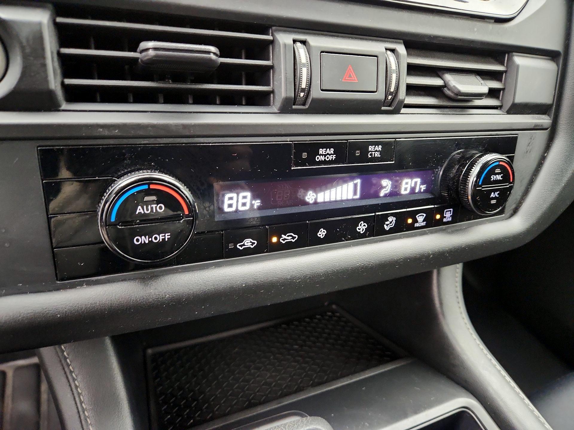 Thumbnail: 2023 Nissan Pathfinder - 16