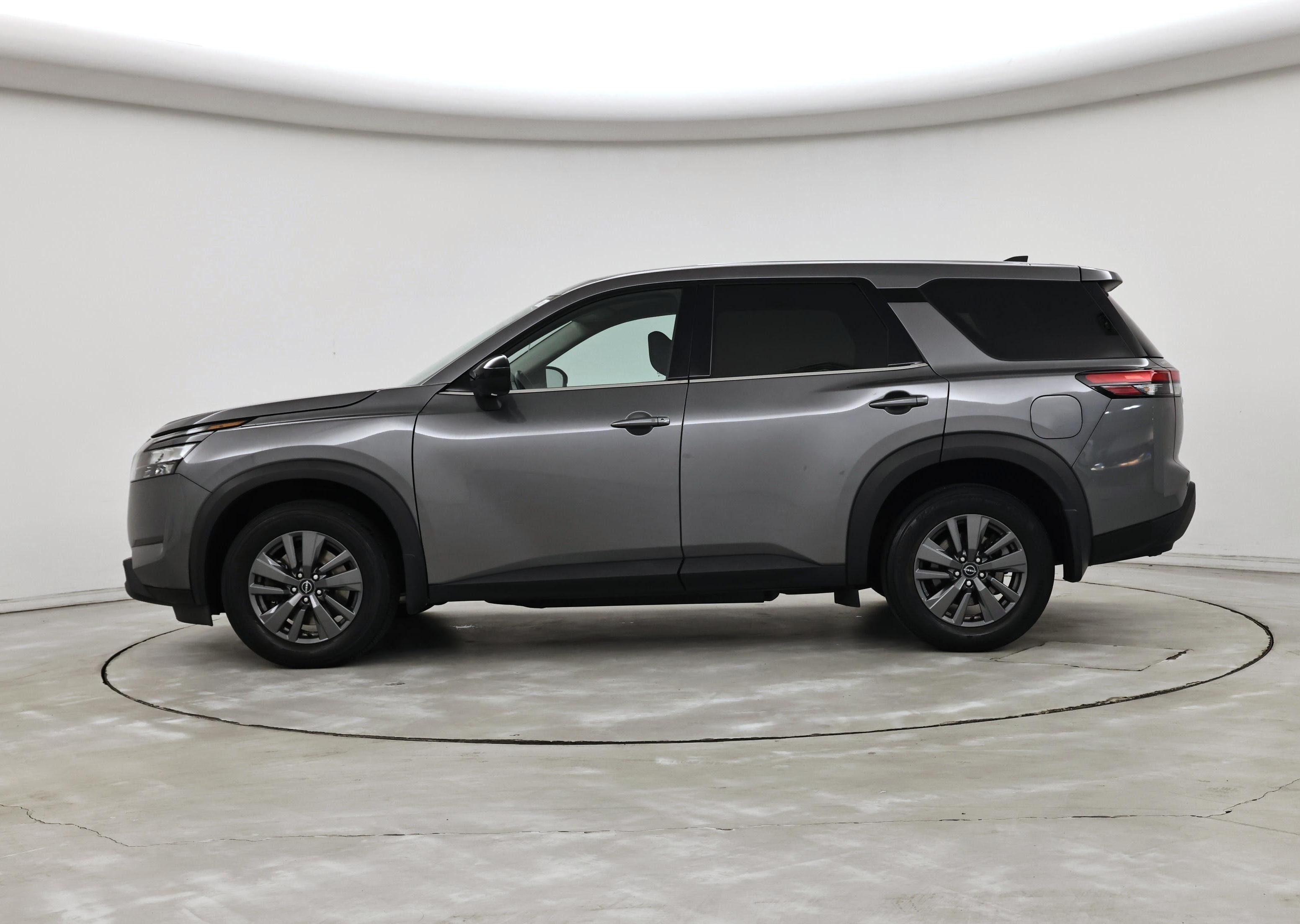 Thumbnail: 2023 Nissan Pathfinder - 3