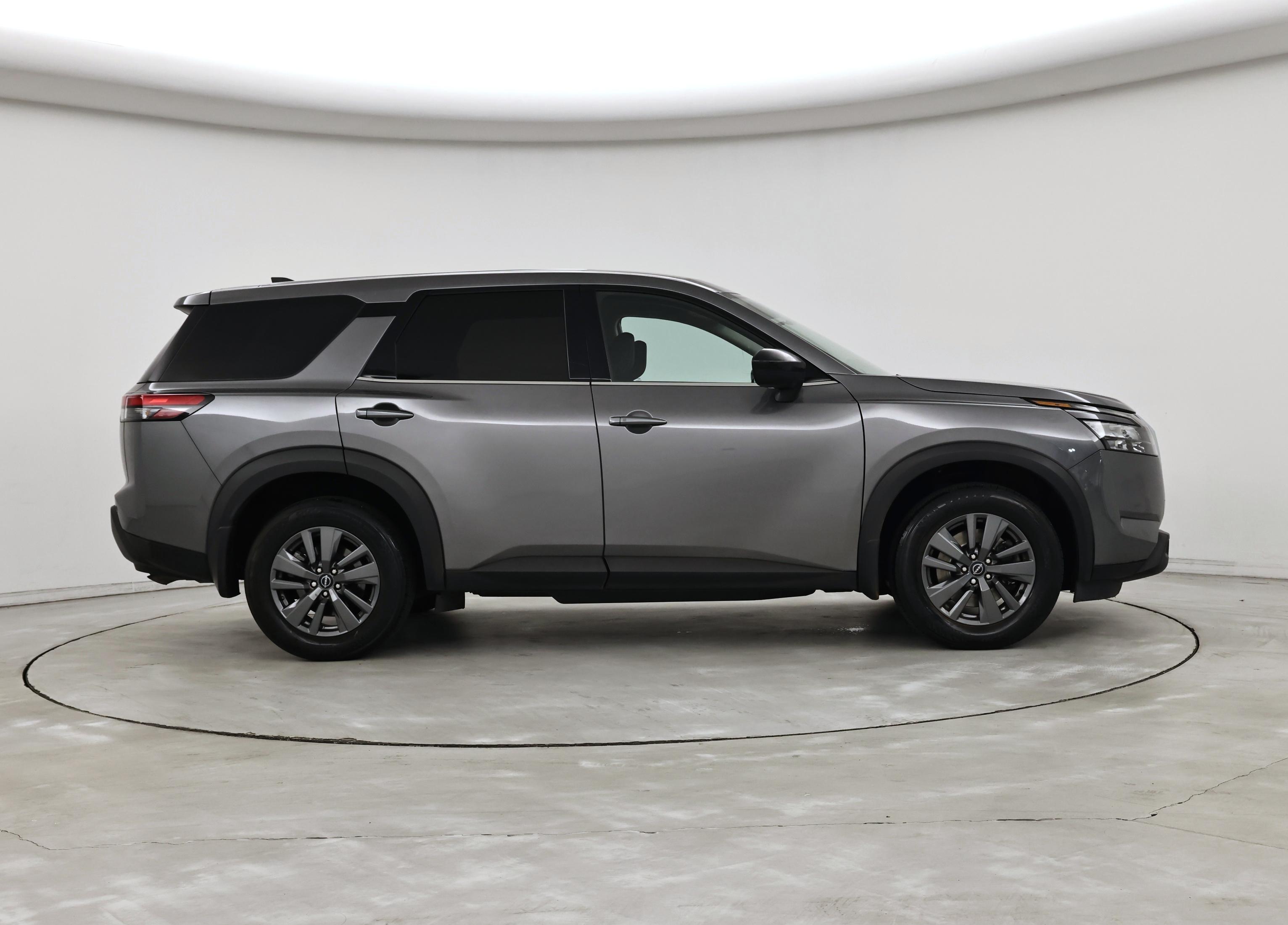 Thumbnail: 2023 Nissan Pathfinder - 7