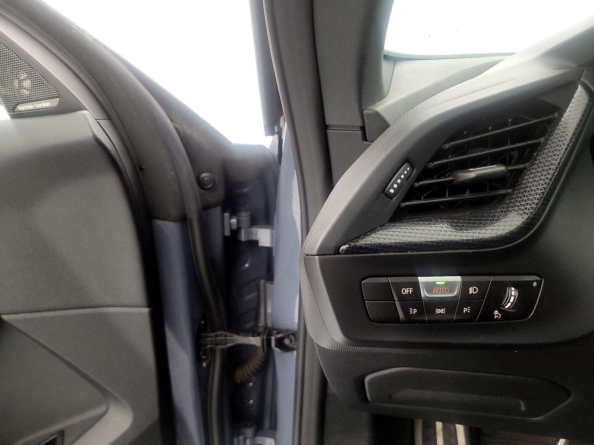 Thumbnail: 2023 BMW 2 Series - 13