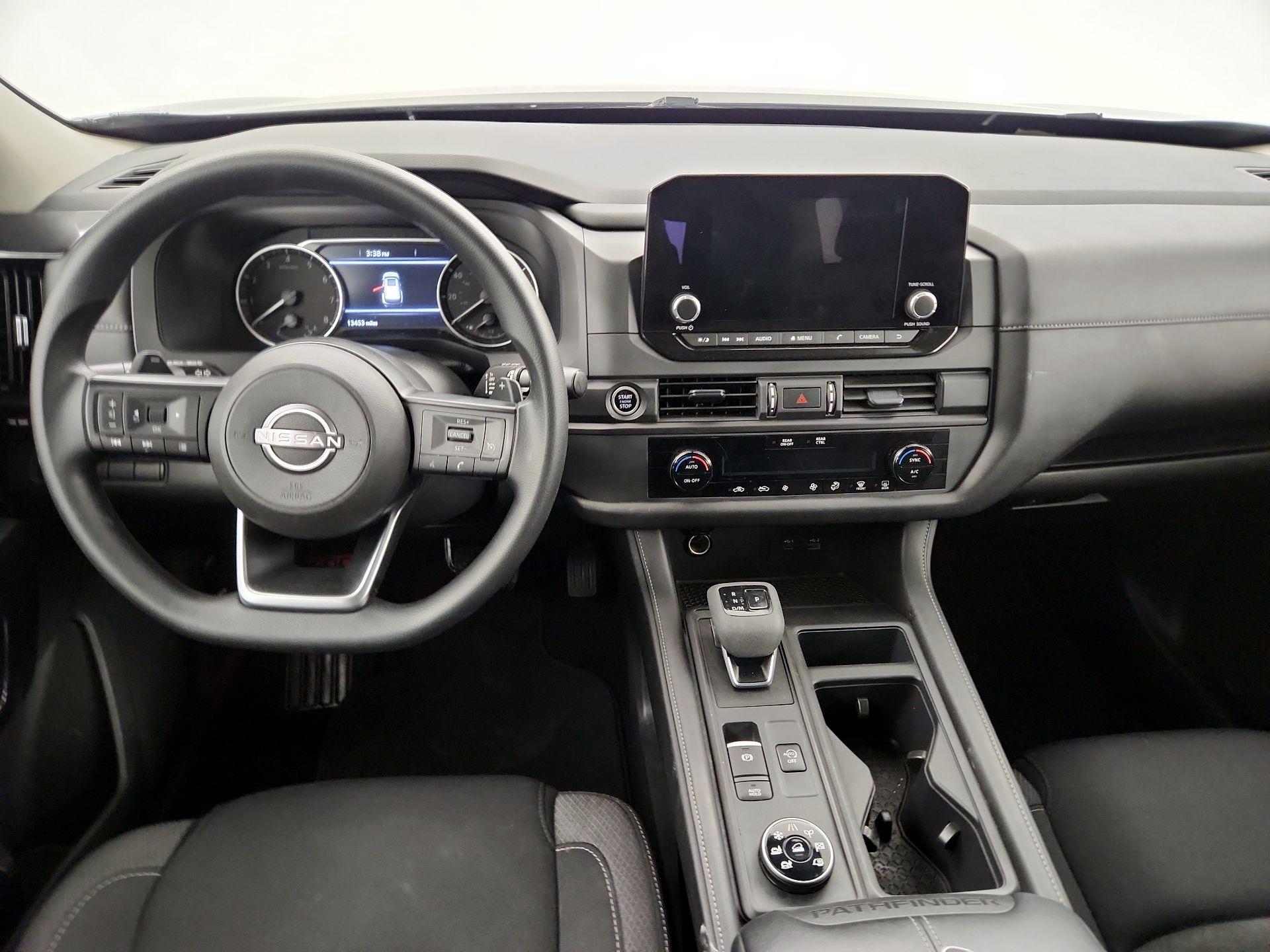 Thumbnail: 2024 Nissan Pathfinder - 9