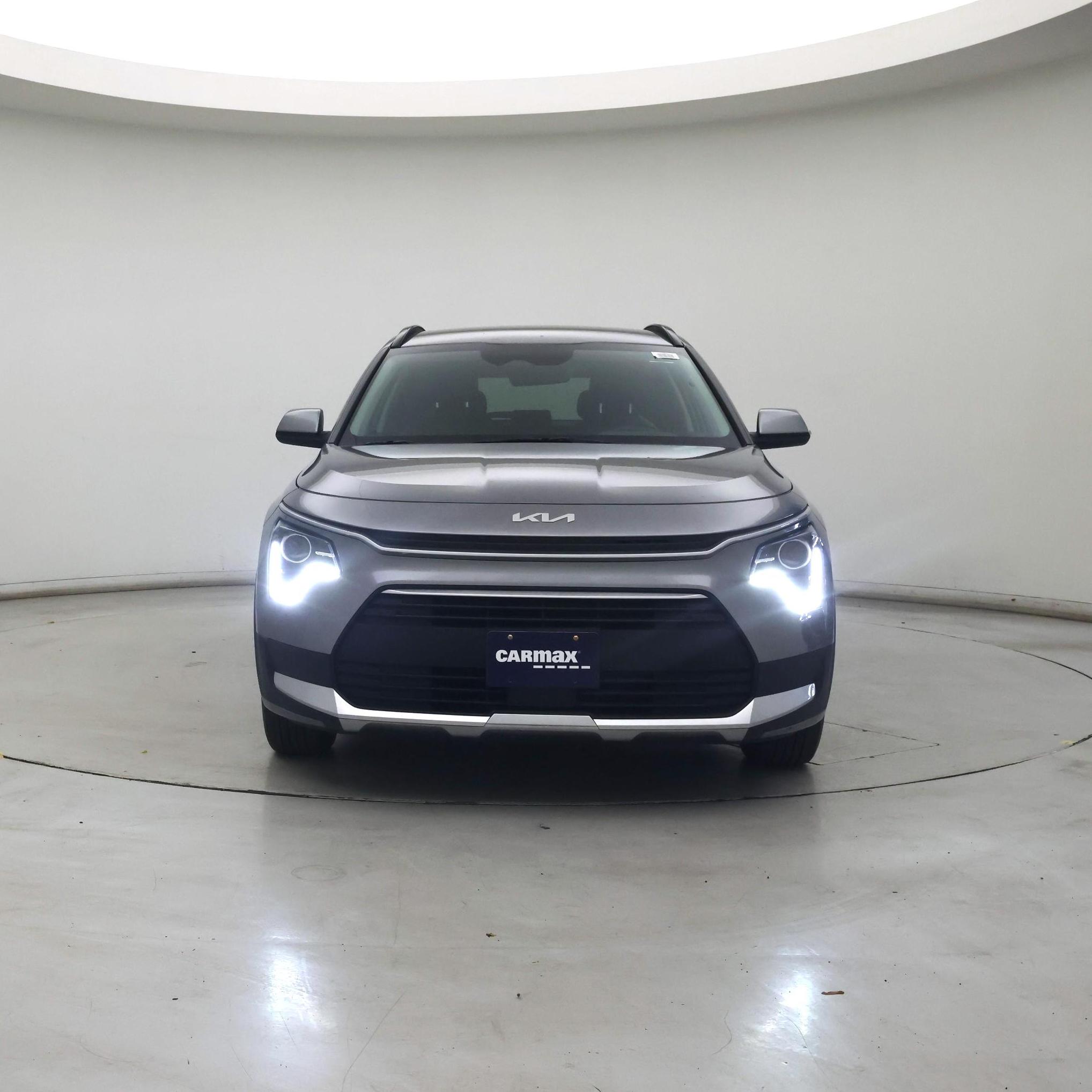 Thumbnail: 2023 Kia Niro - 5